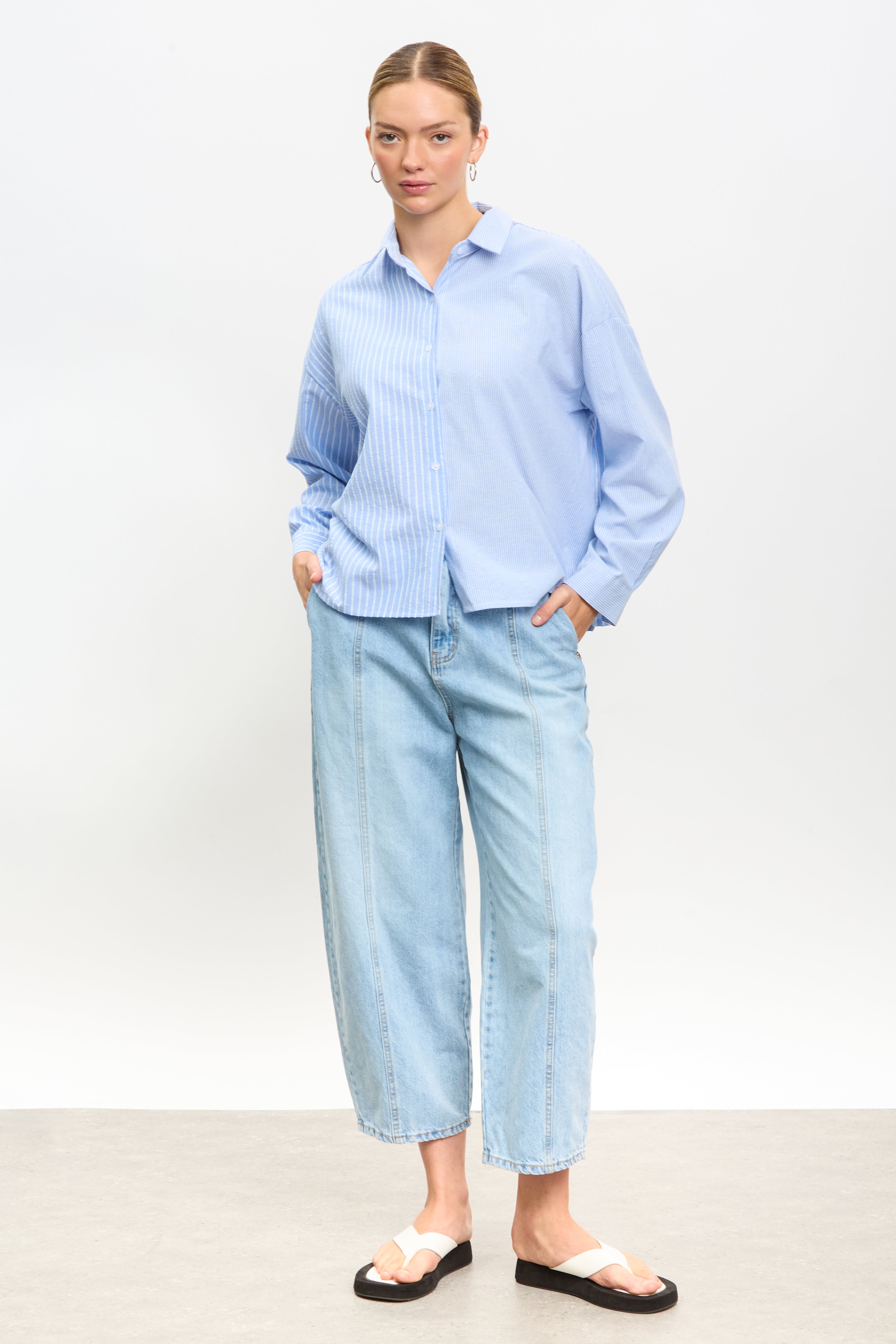 Blue and white multi striped shirt_4