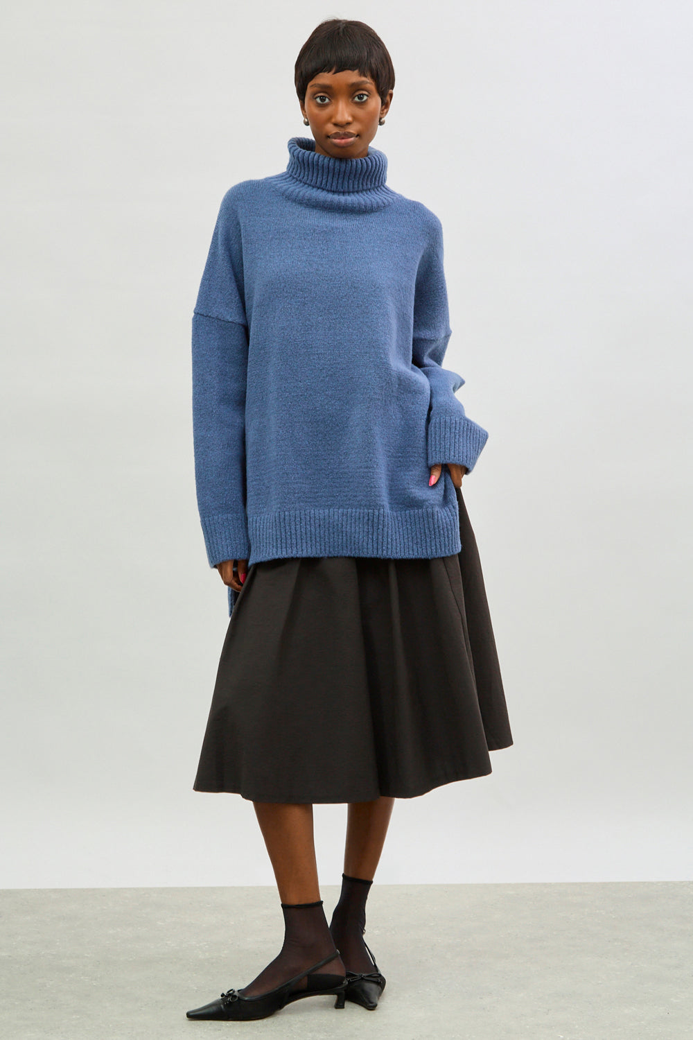 Blue oversized high neck jumper_4