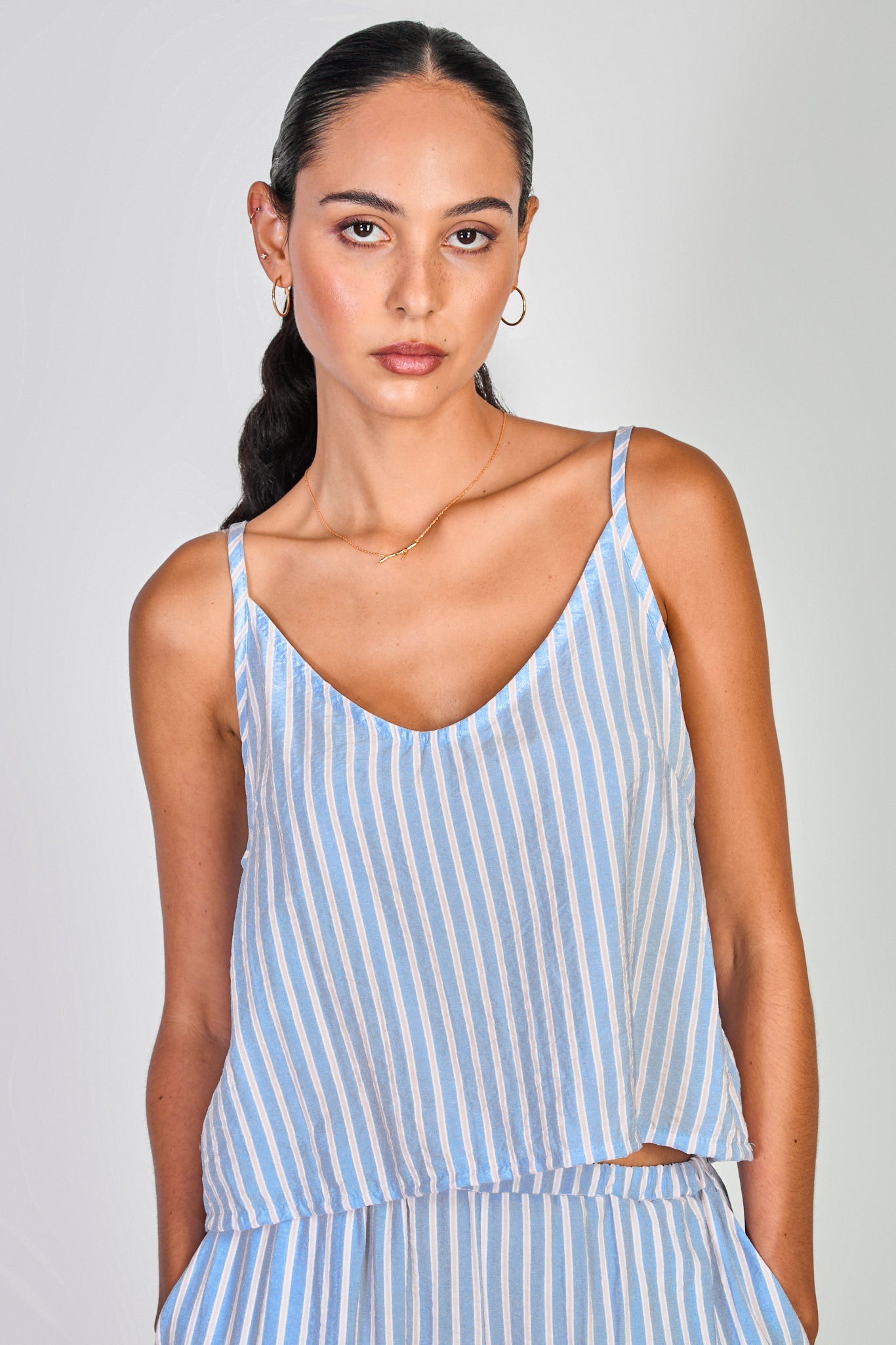 Blue pink and white vertical stripe tank_1