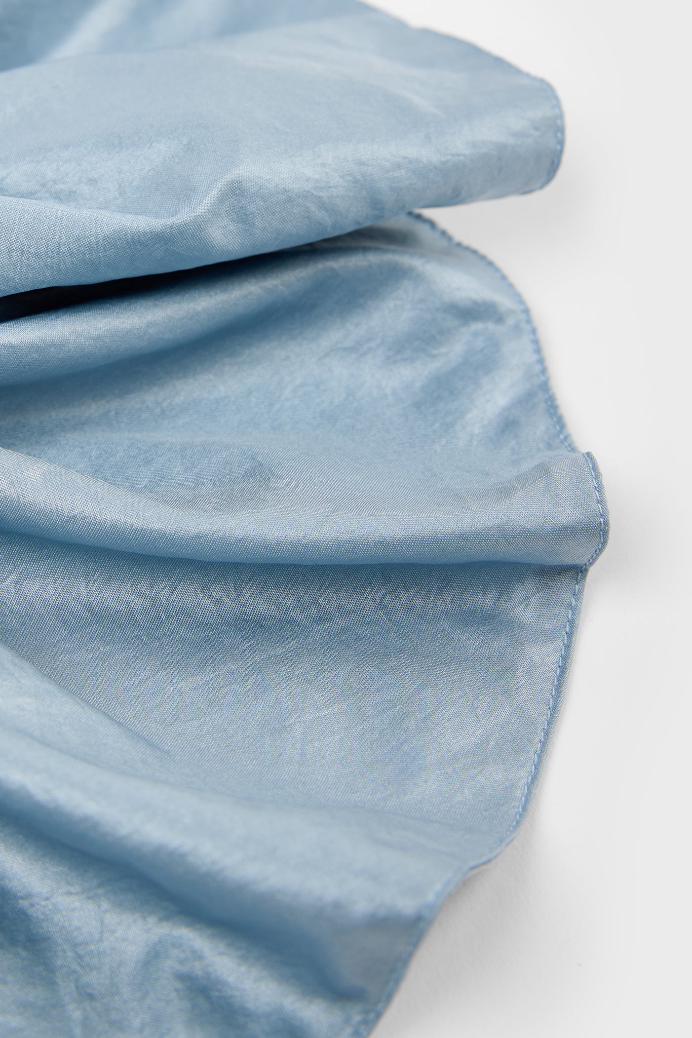 Blue shimmery smooth scrunchie_2
