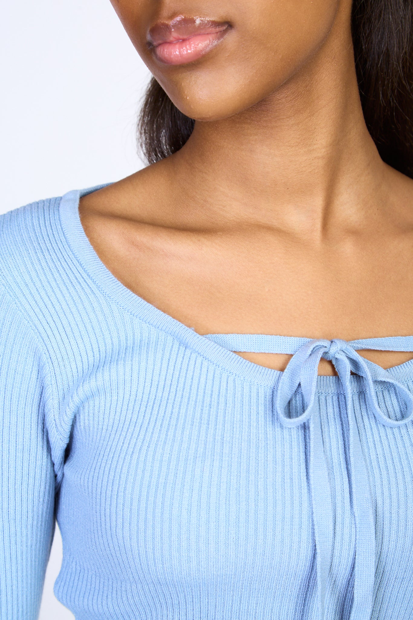 Blue tie neck ribbed knit top_3