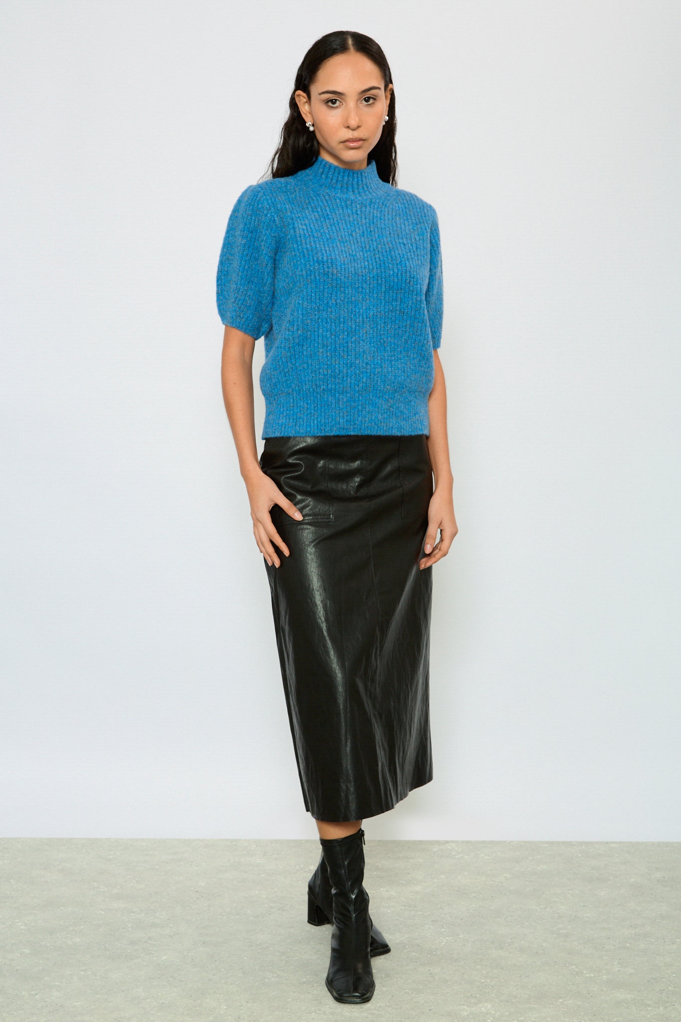 Blue wool blend puff sleeve knit top_4