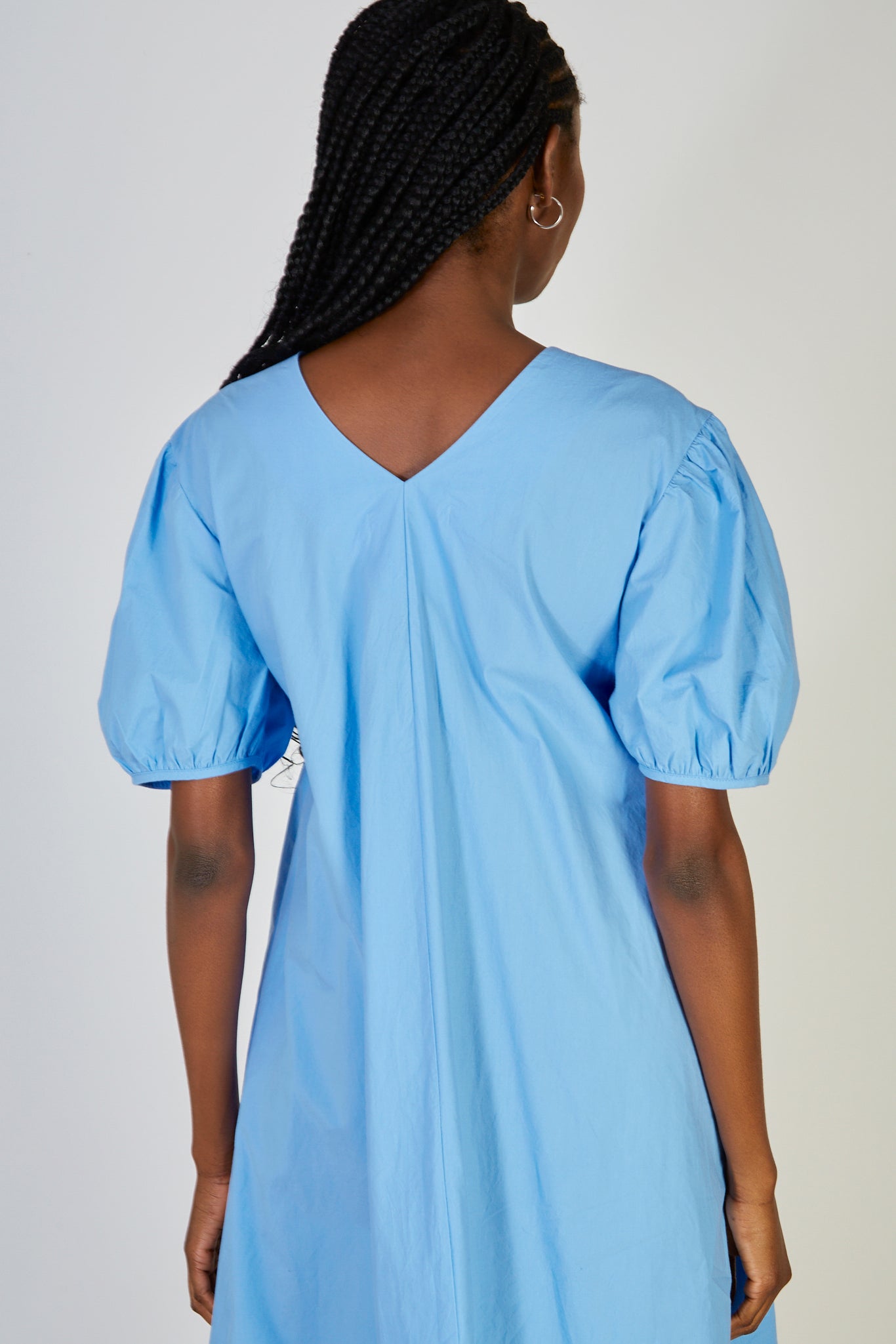 Bright blue ruched seam V neck dress_3