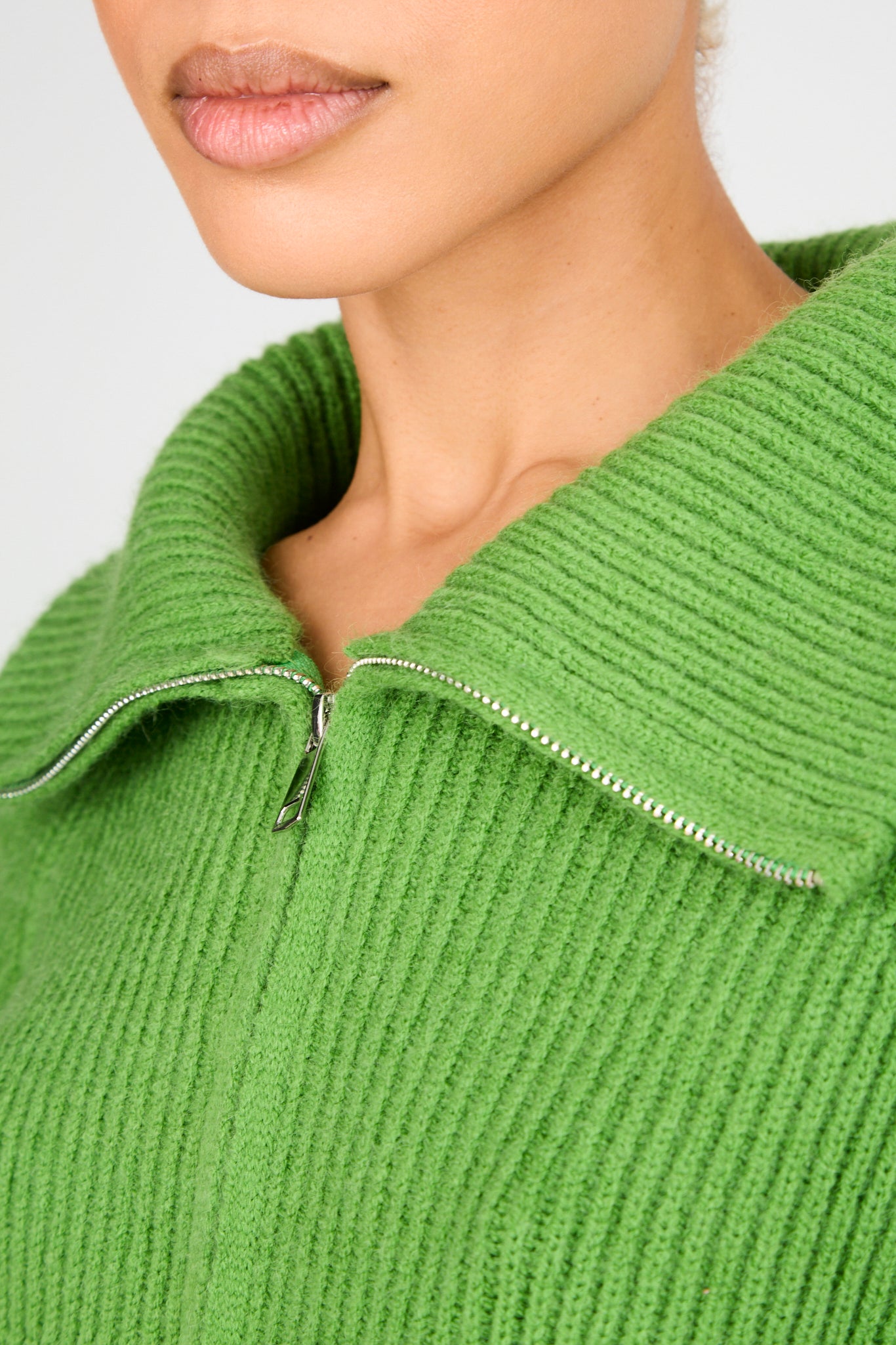 Bright green ribbed large collar double zip cardigan_4
