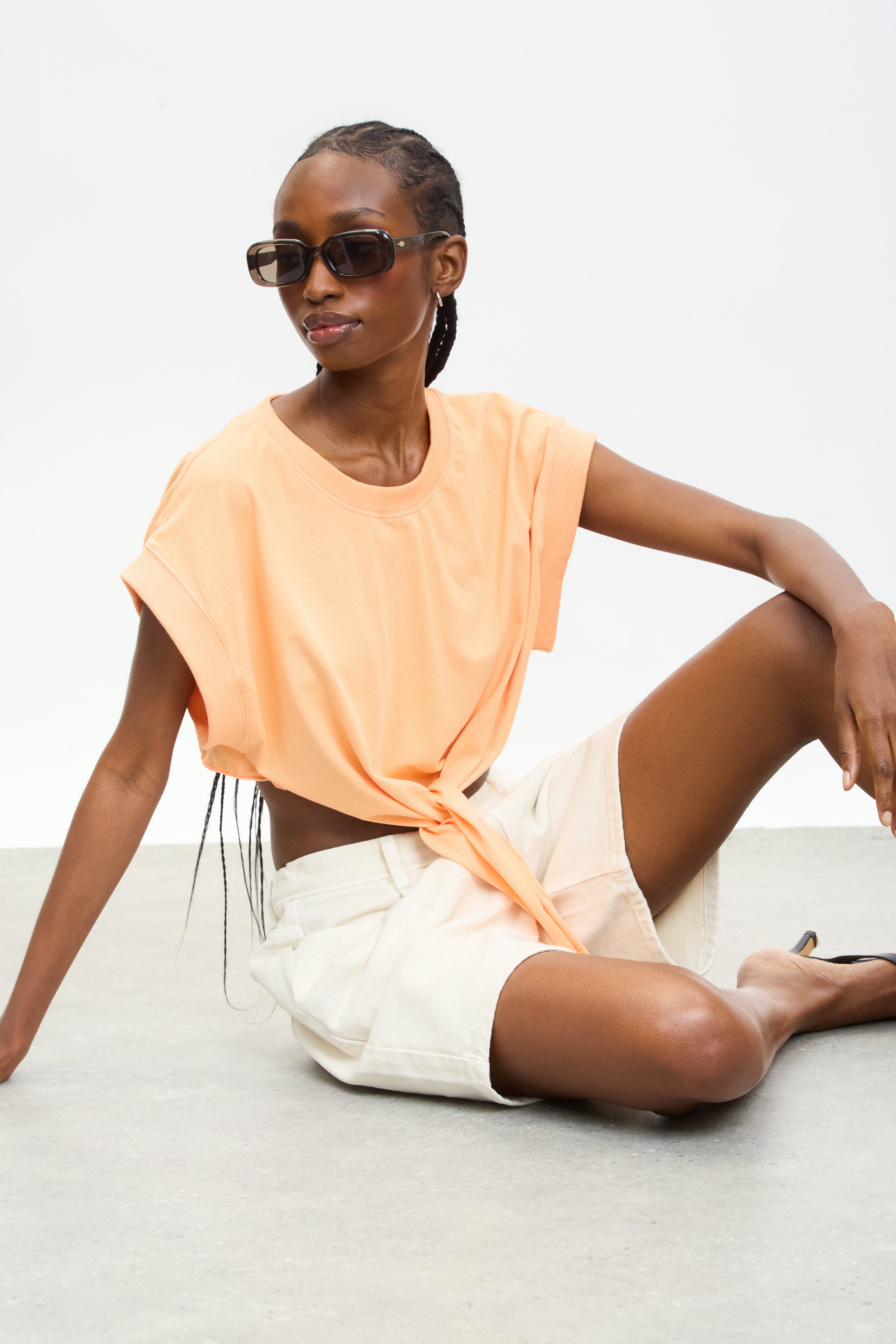 Bright orange tie waist sleeveless tee_5