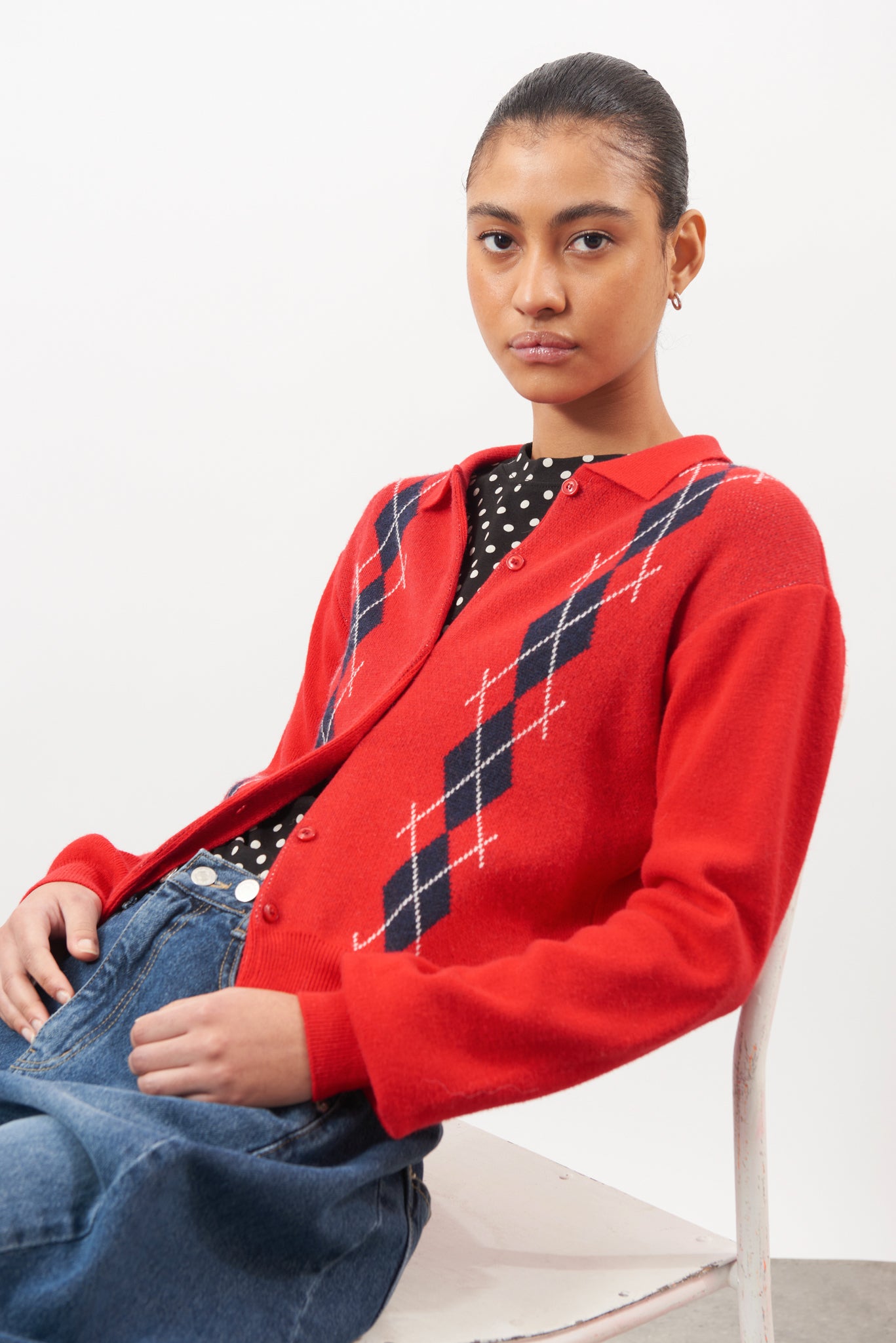 Bright red argyle collared cashmere wool blend cardigan_5