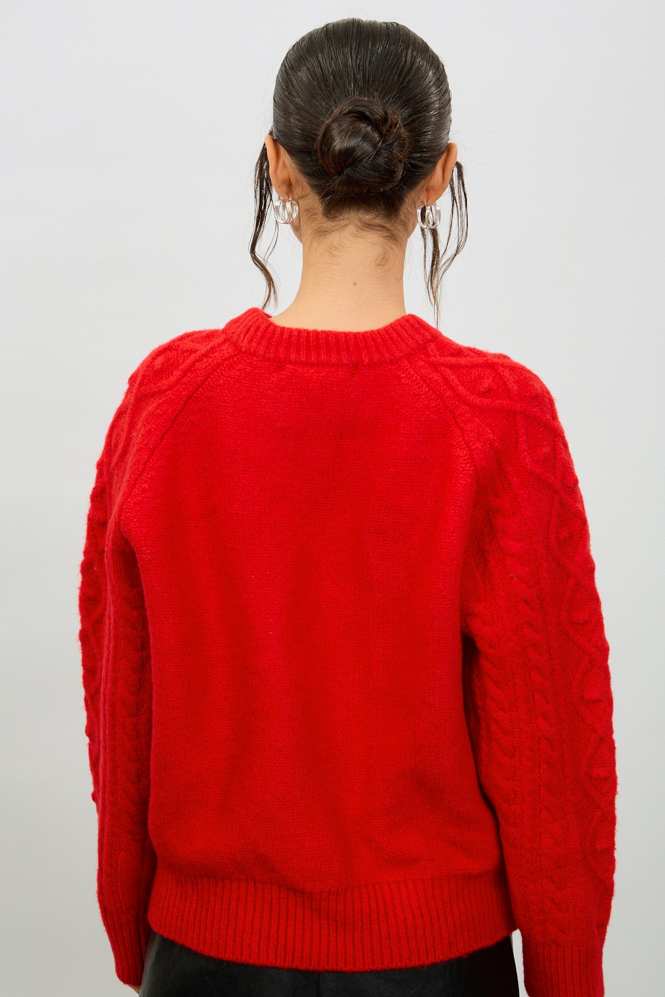 Bright red diamond sleeve cable knit jumper_3