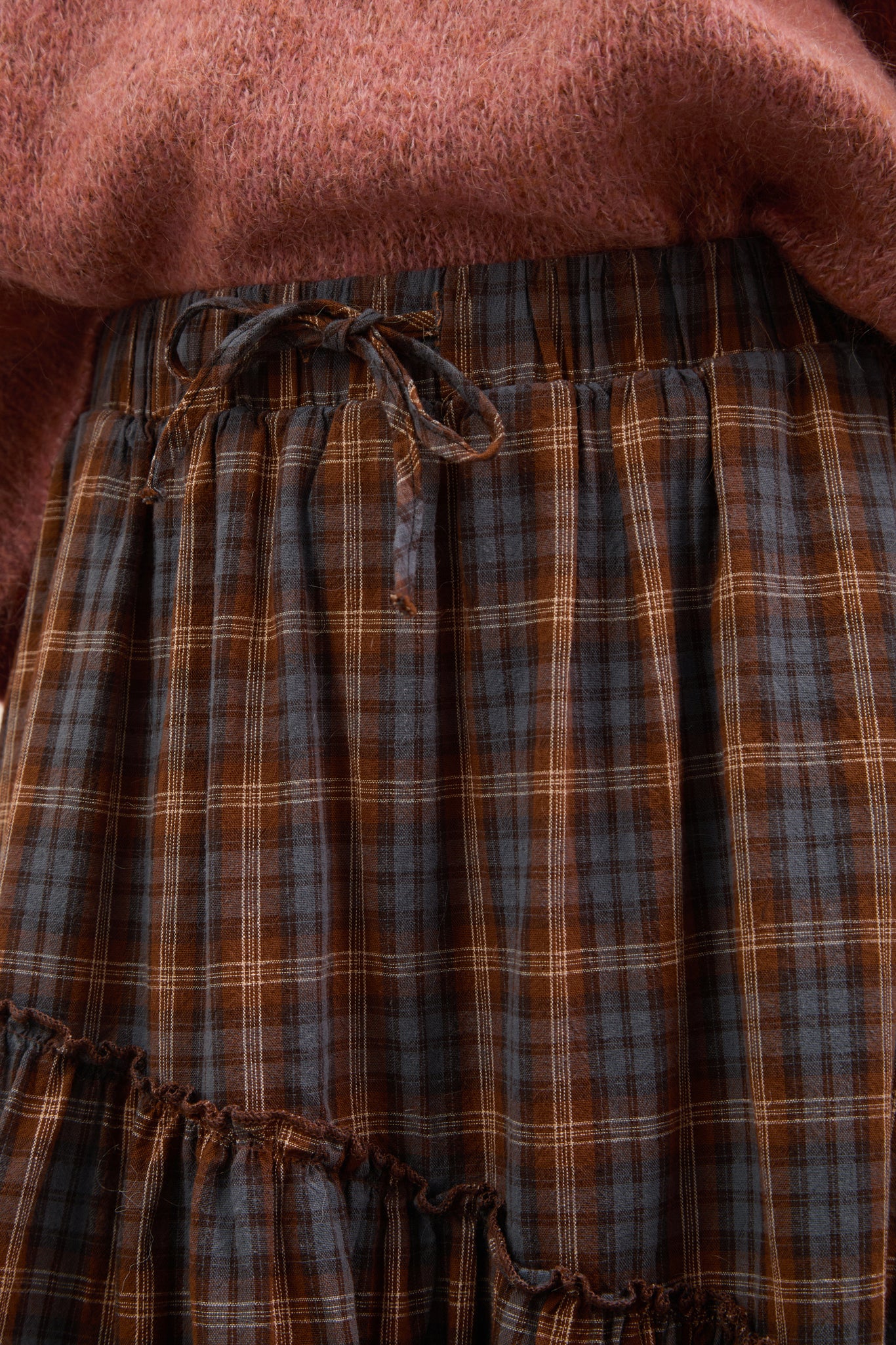 Brown and blue plaid diagonal tiered skirt_3