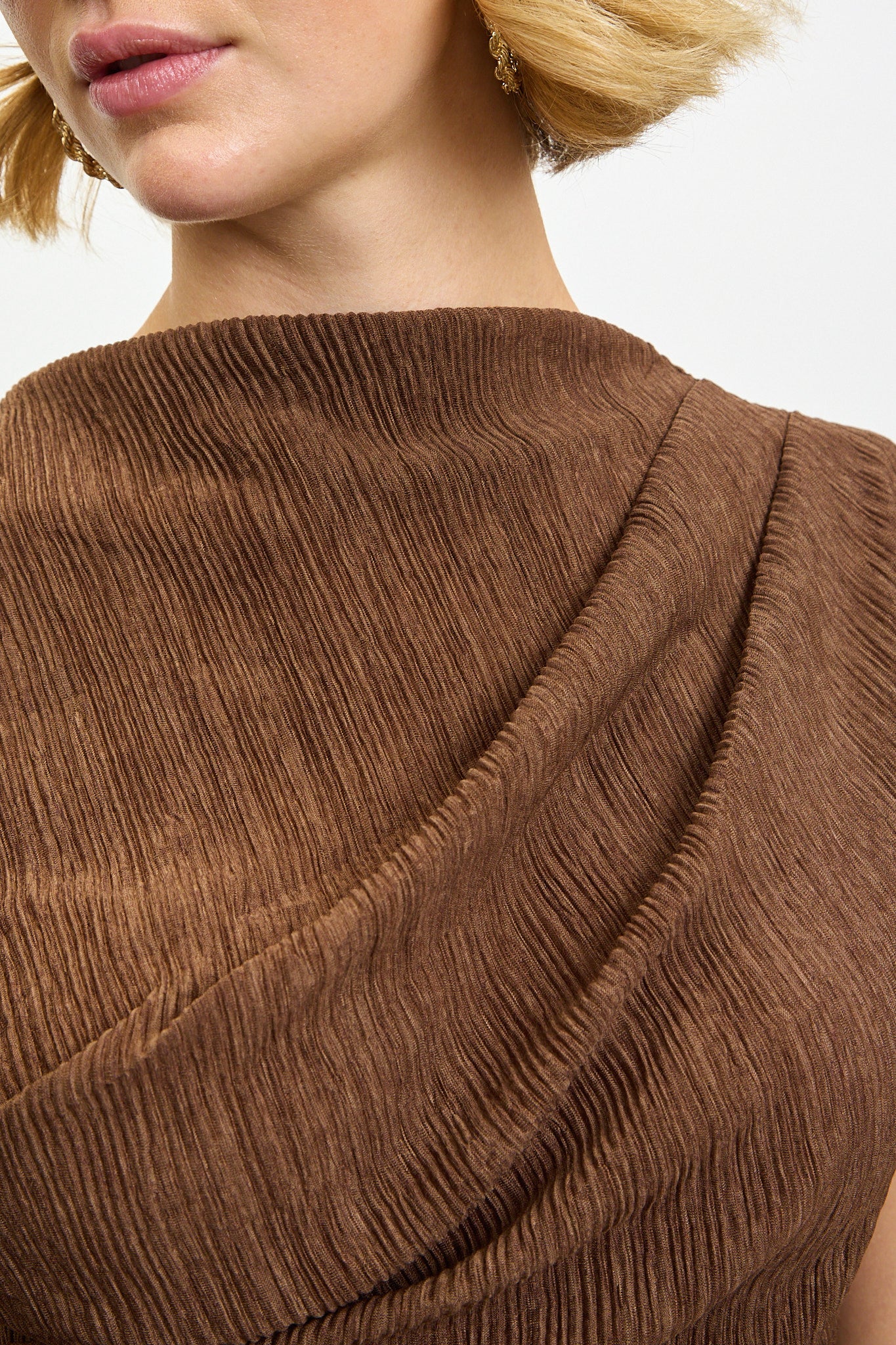Brown draped ribbed tank_3