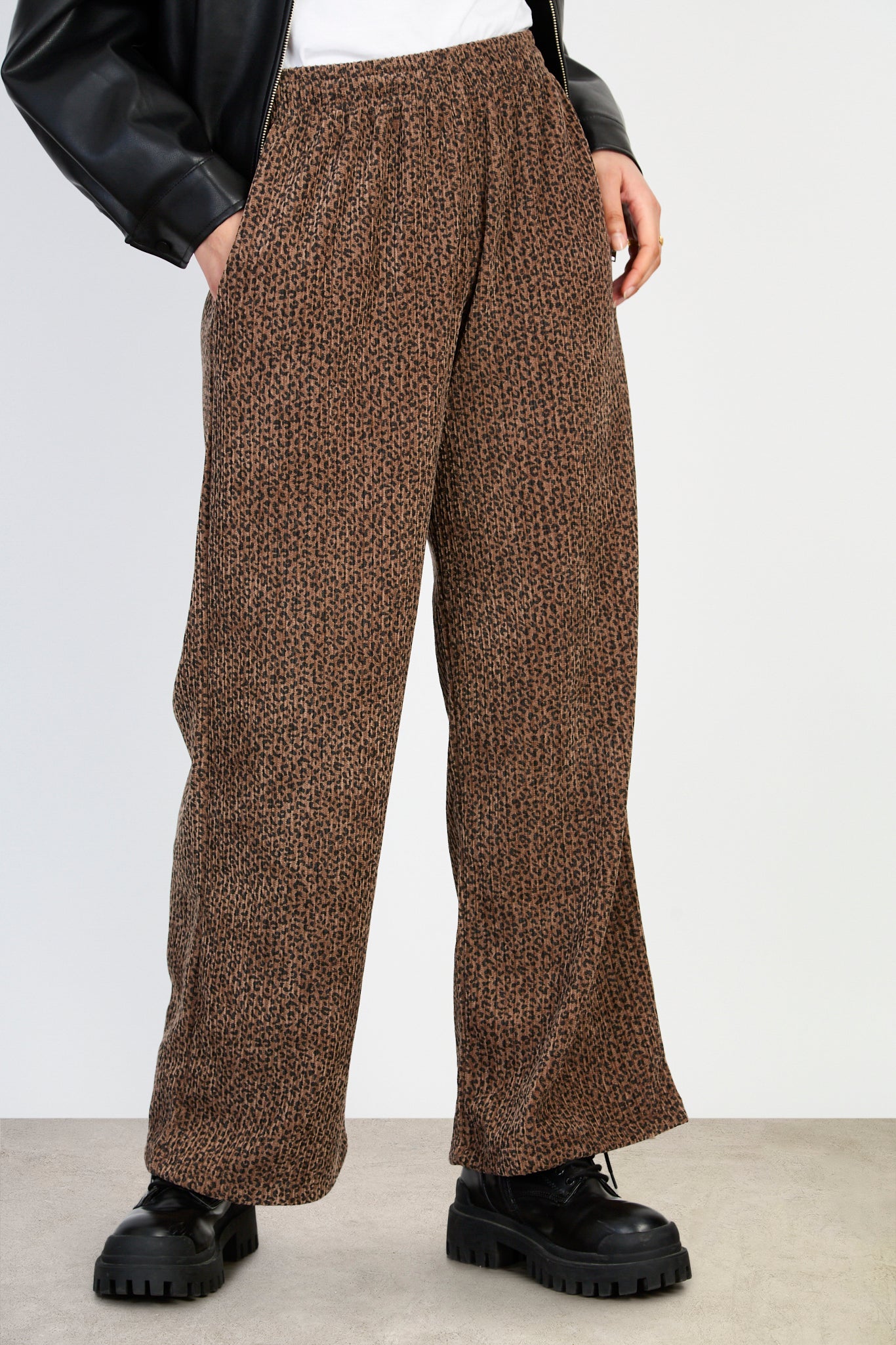 Brown leopard drawstring trousers_1