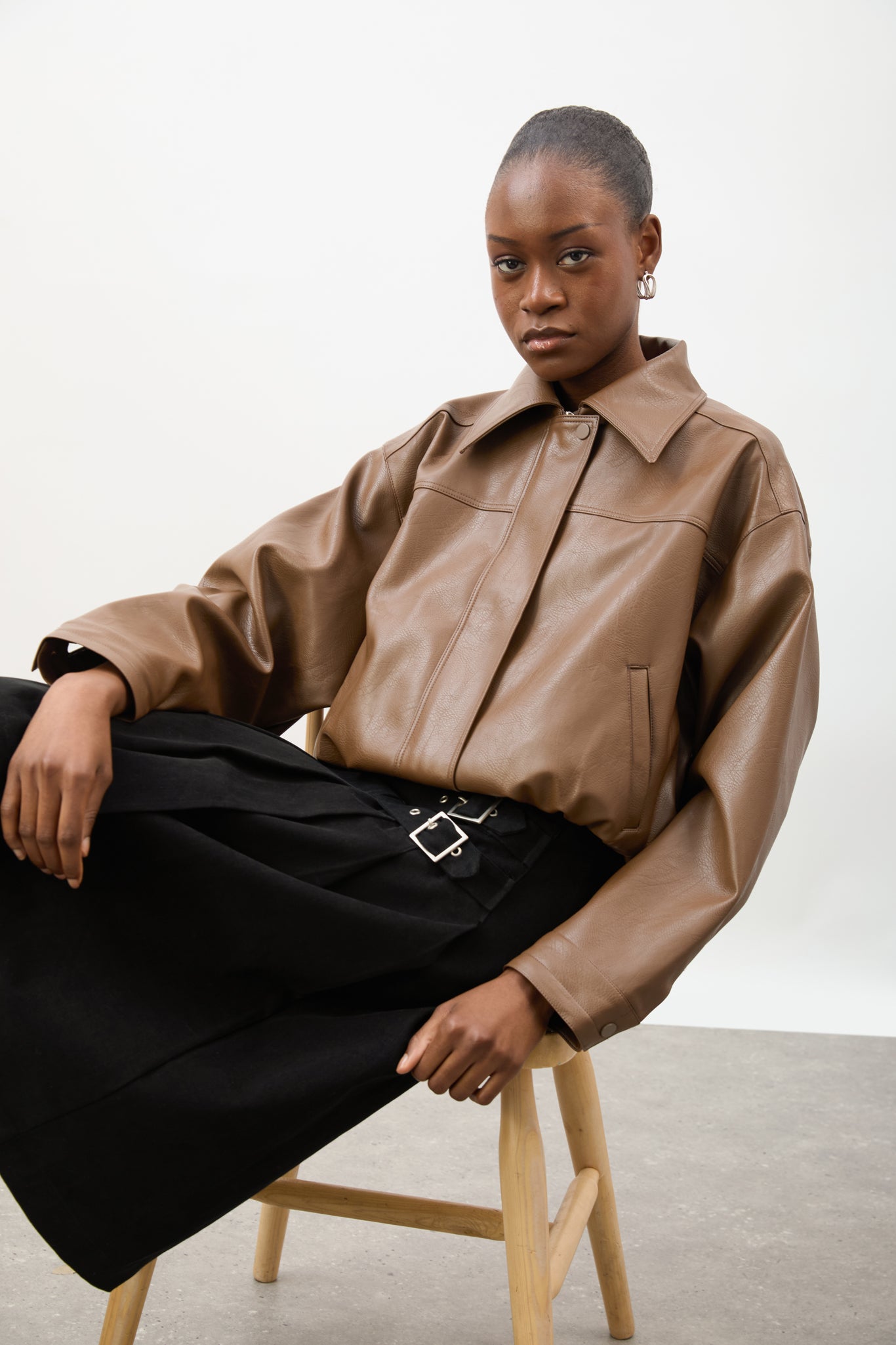 Brown vegan leather short jacket_5