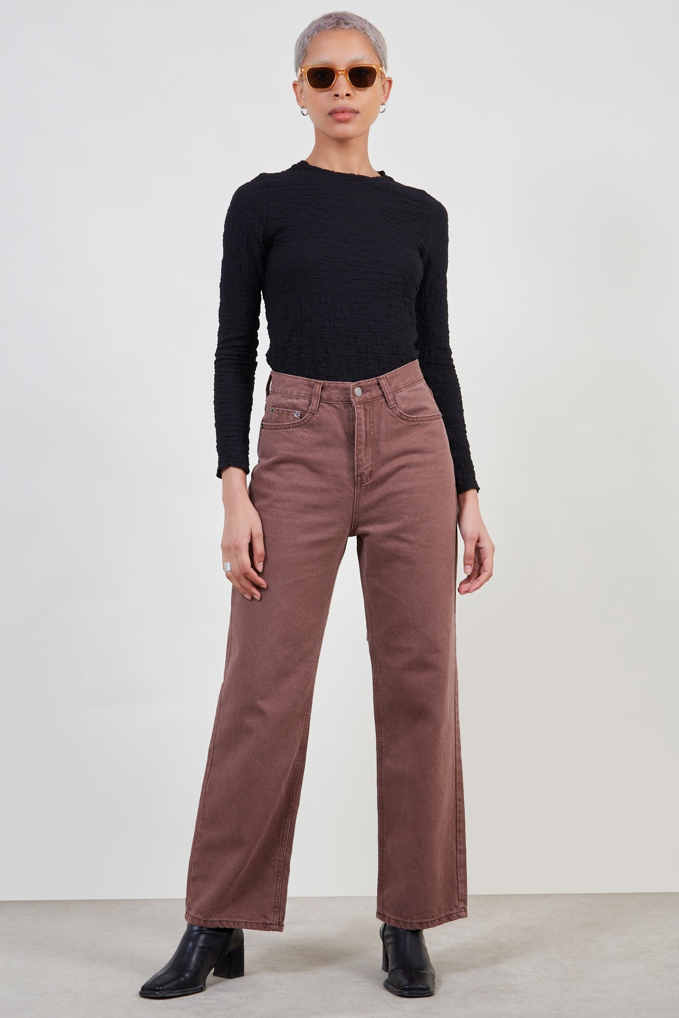 Brown straight leg jeans_2