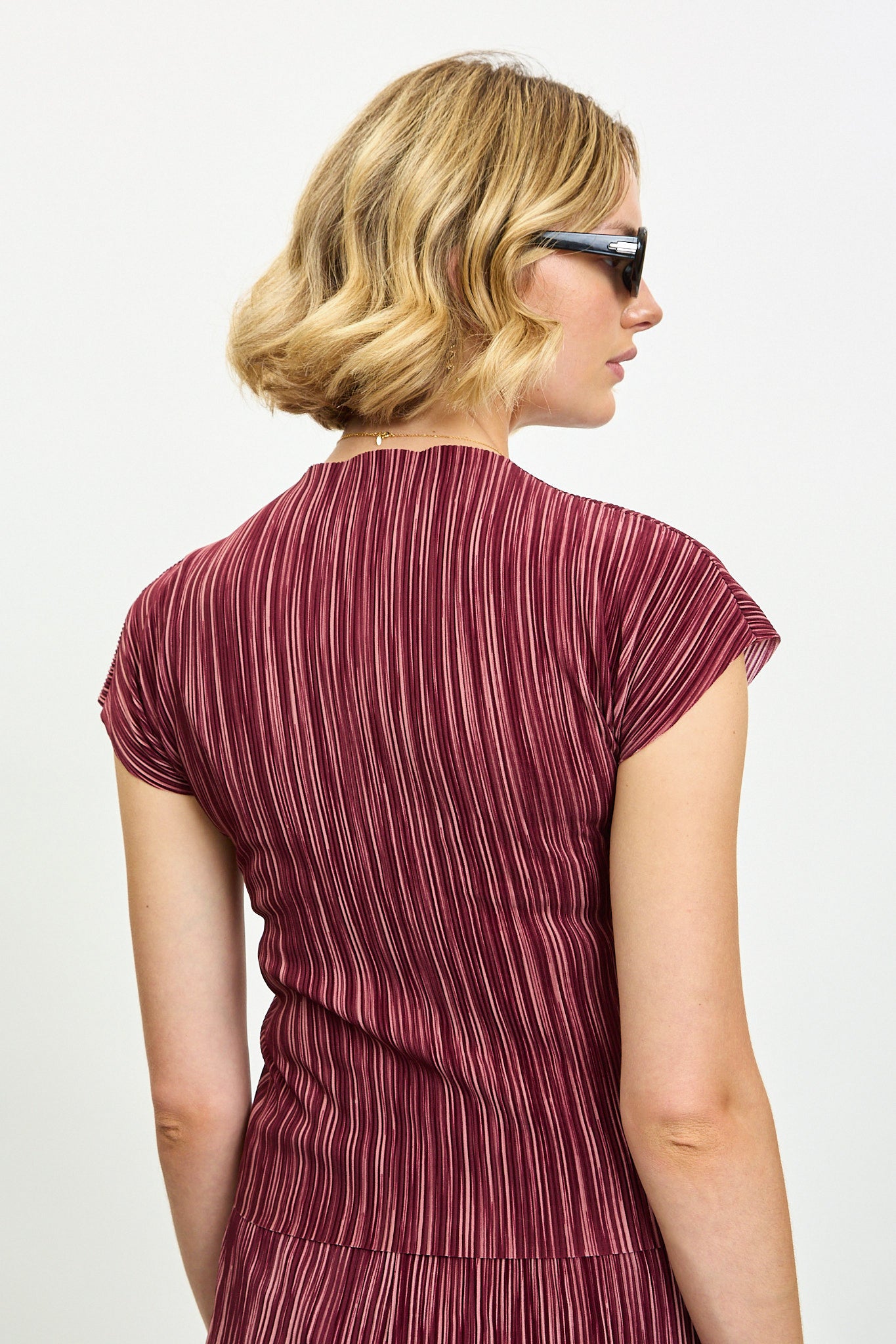 Burgundy and pink micro ribbed pleated top_2