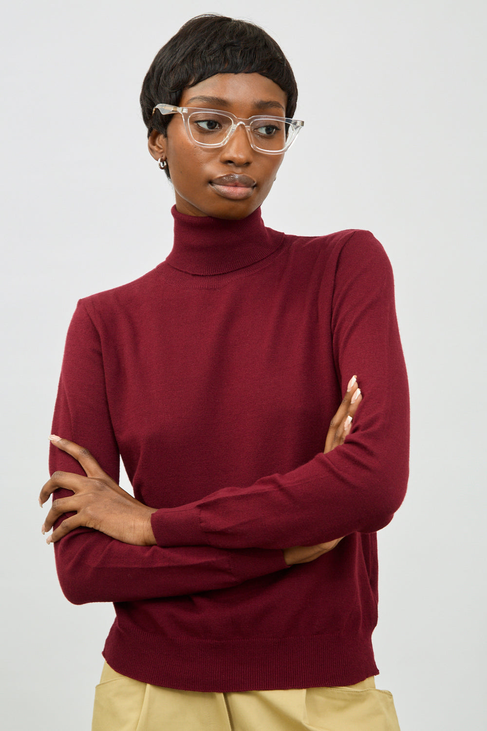 Burgundy thin knit turtleneck_1