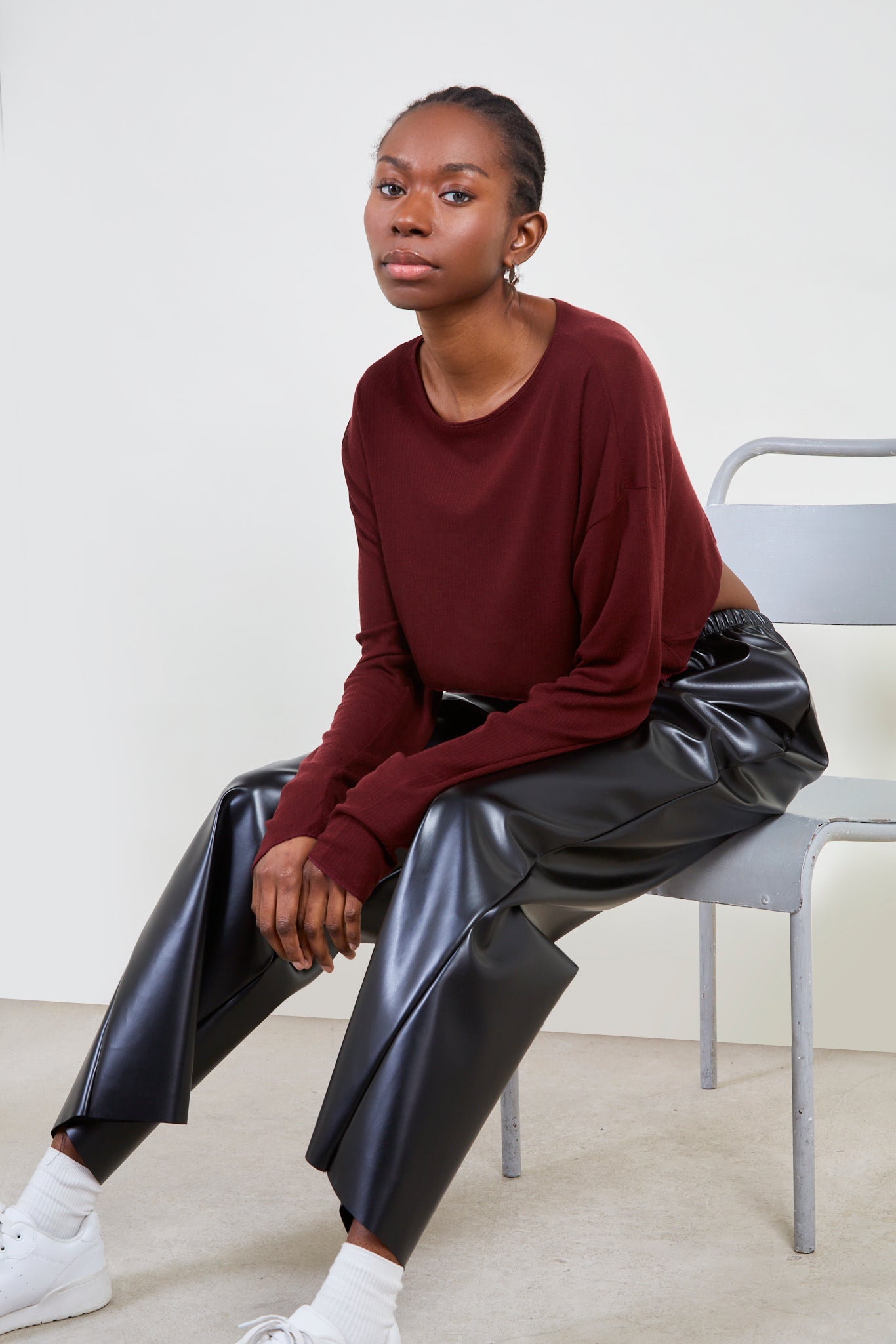 Burgundy ribbed semi sheer top_5