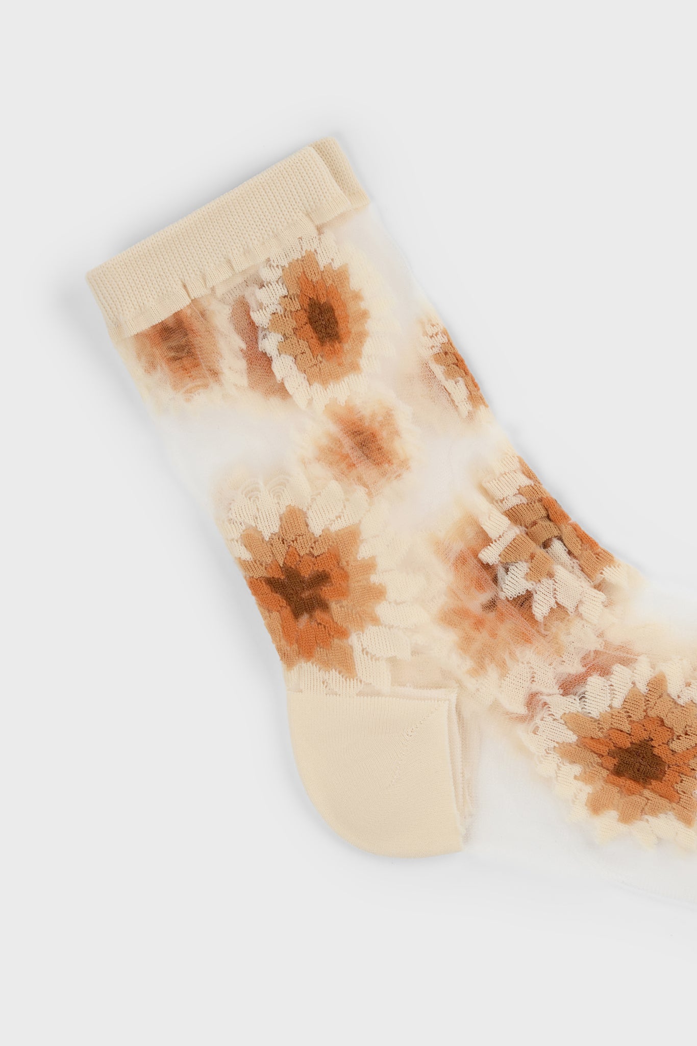 Camel large daisy sheer socks_2