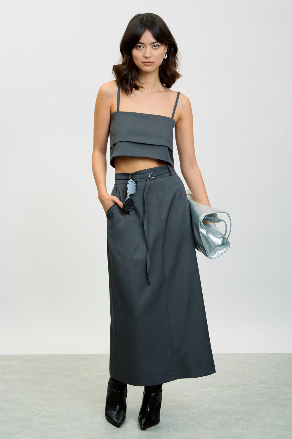 Charcoal grey pencil skirt_4