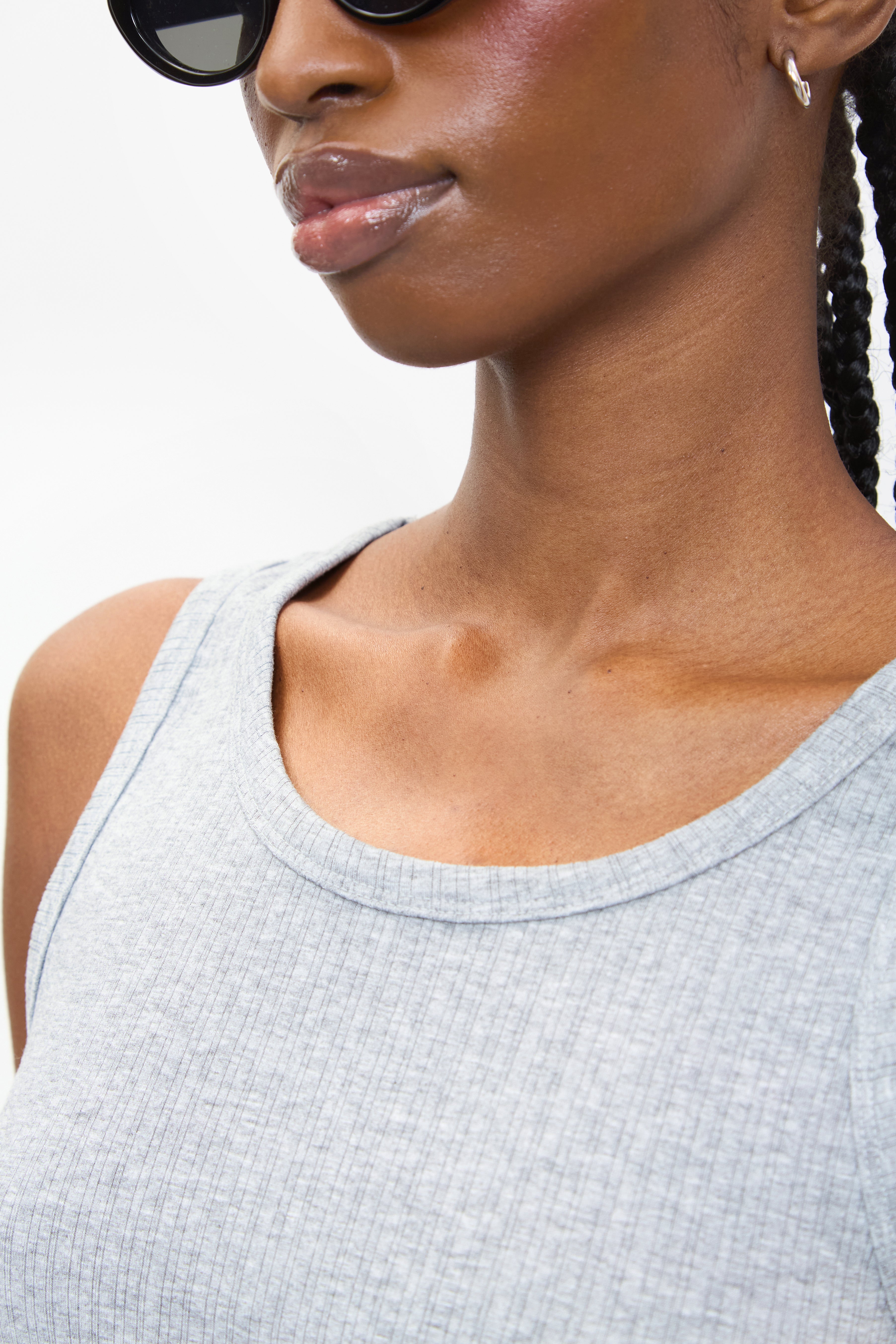 Charcoal grey ribbed scoop neck tank_3