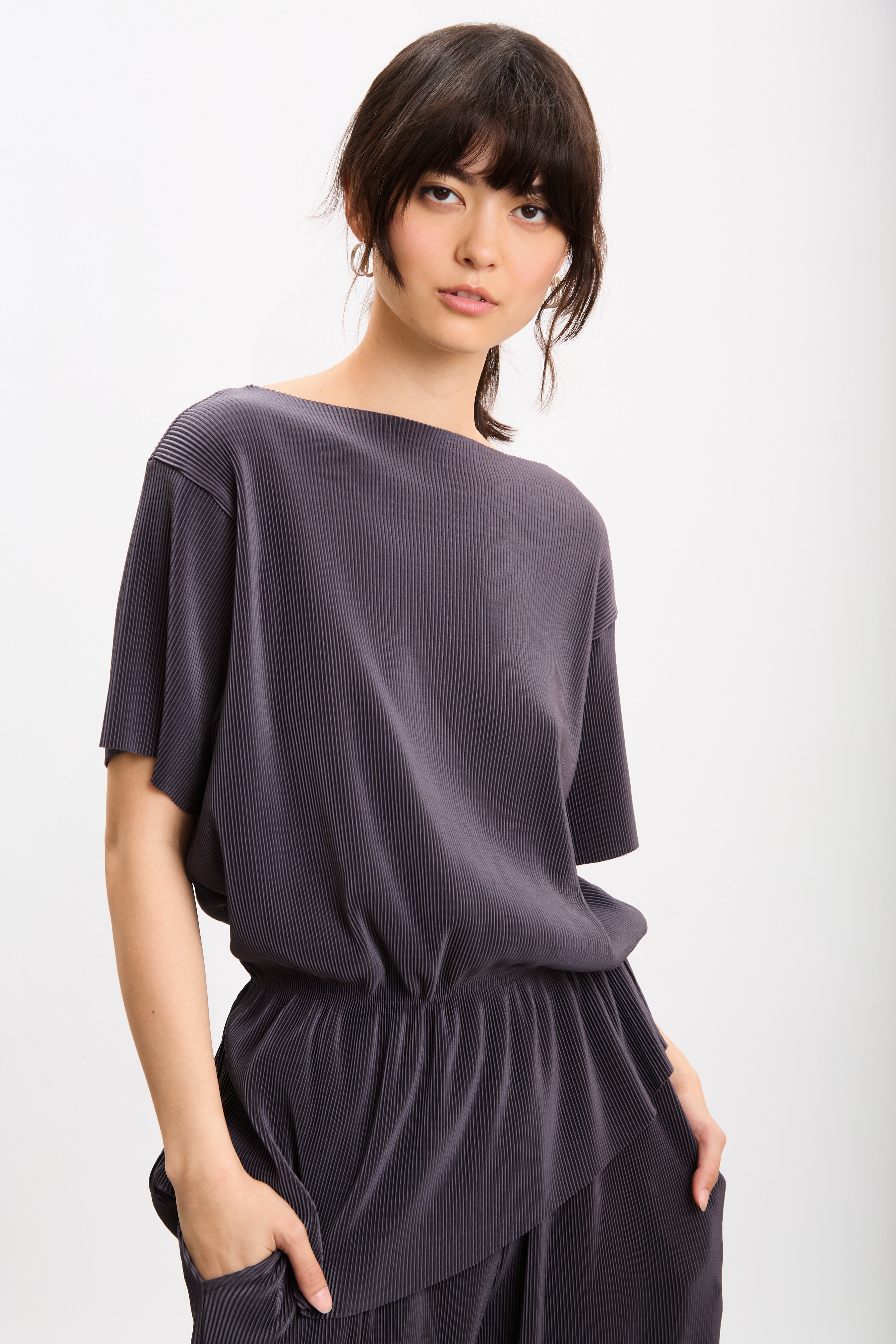 Charcoal ribbed asymmetric hem top_1