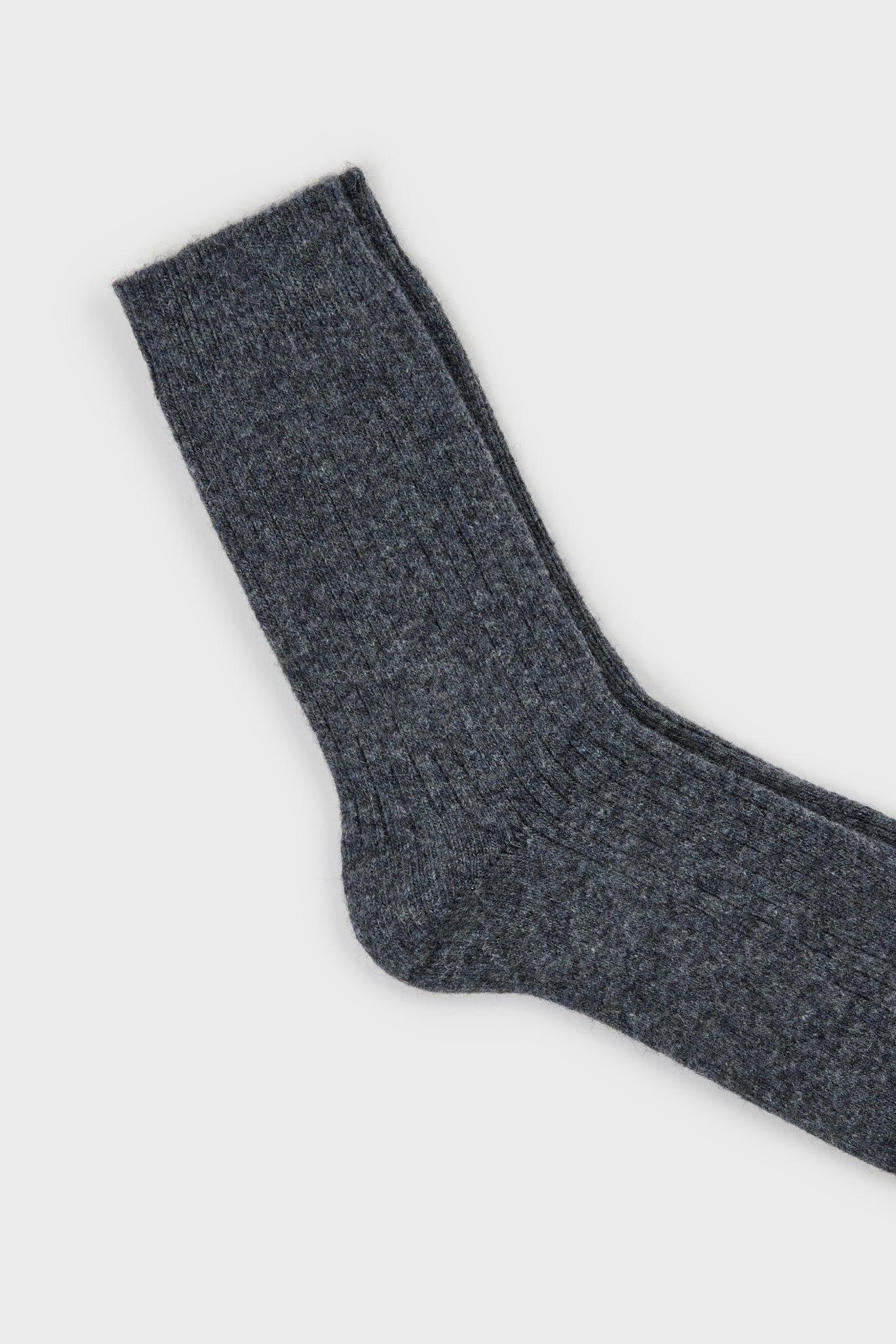 Charcoal ribbed cashmere wool blend socks_2