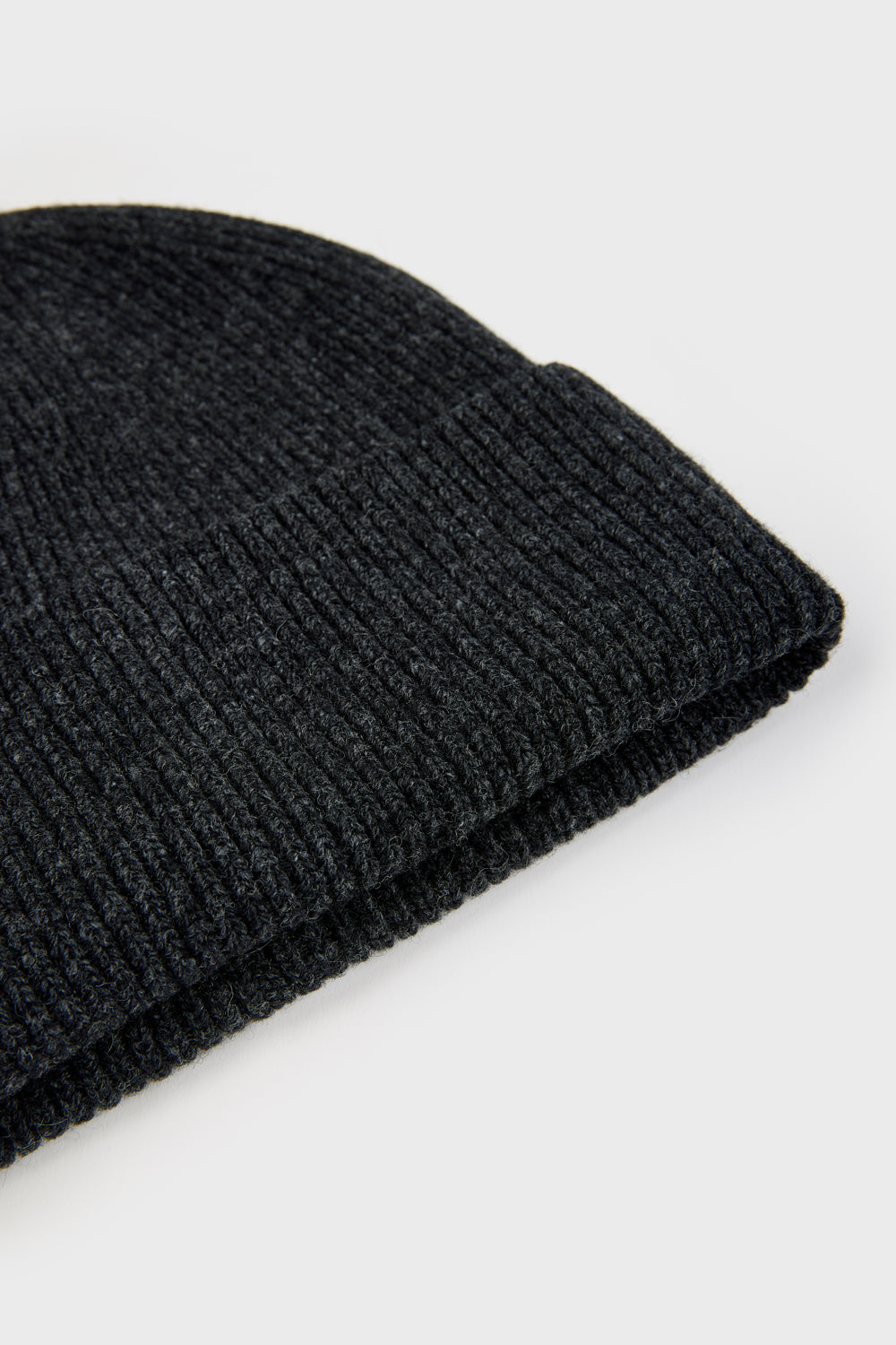 Charcoal wool blend ribbed beanie hat_2