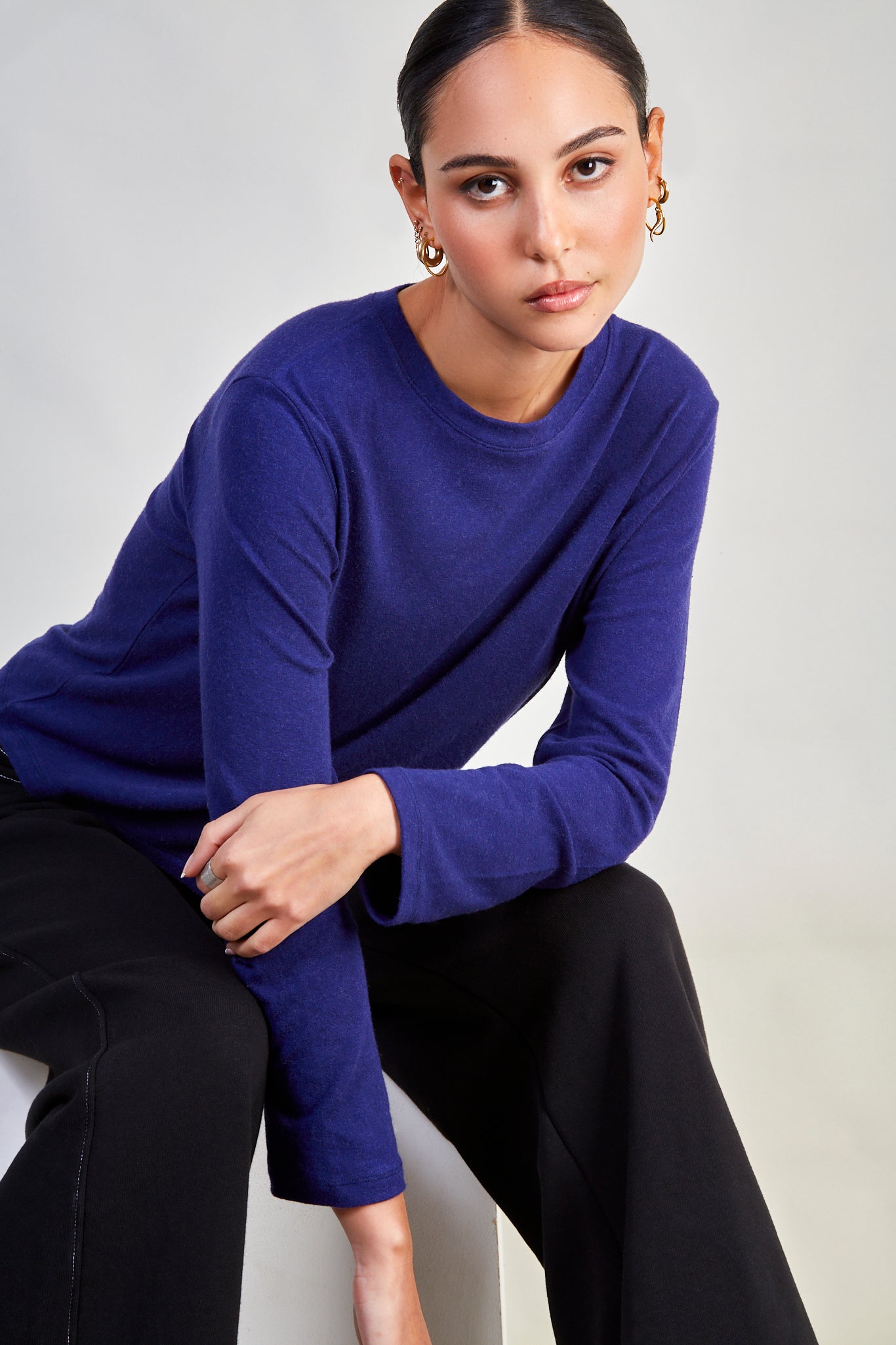 Cobalt blue long sleeved tee_5