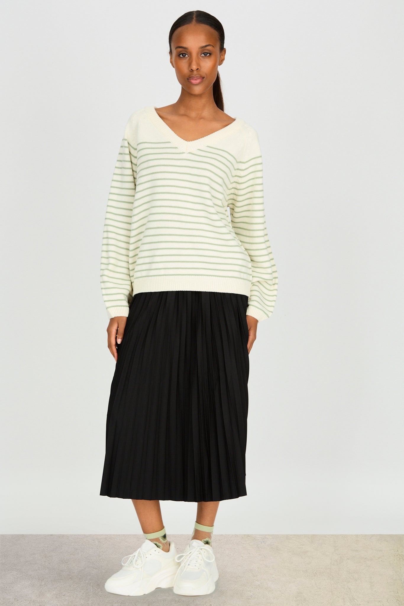Cream and sage green striped V neck jumper_5