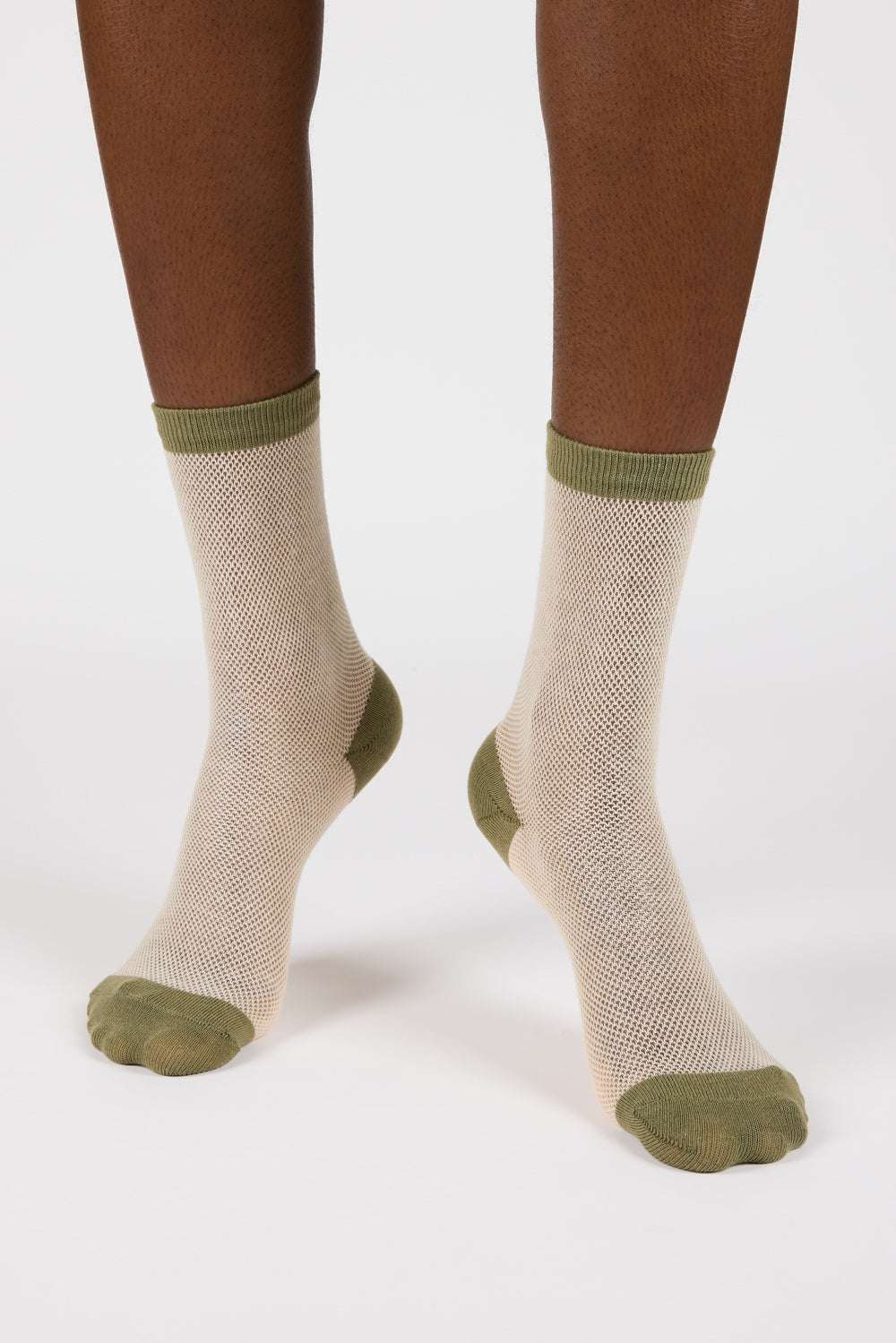 Cream mesh khaki trim socks_2