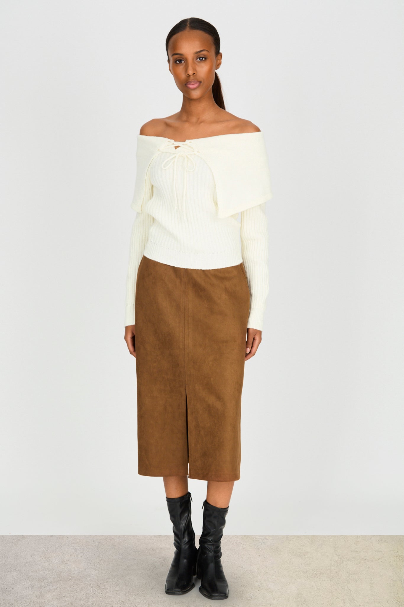 Cream off shoulder lace up detail knit top_4