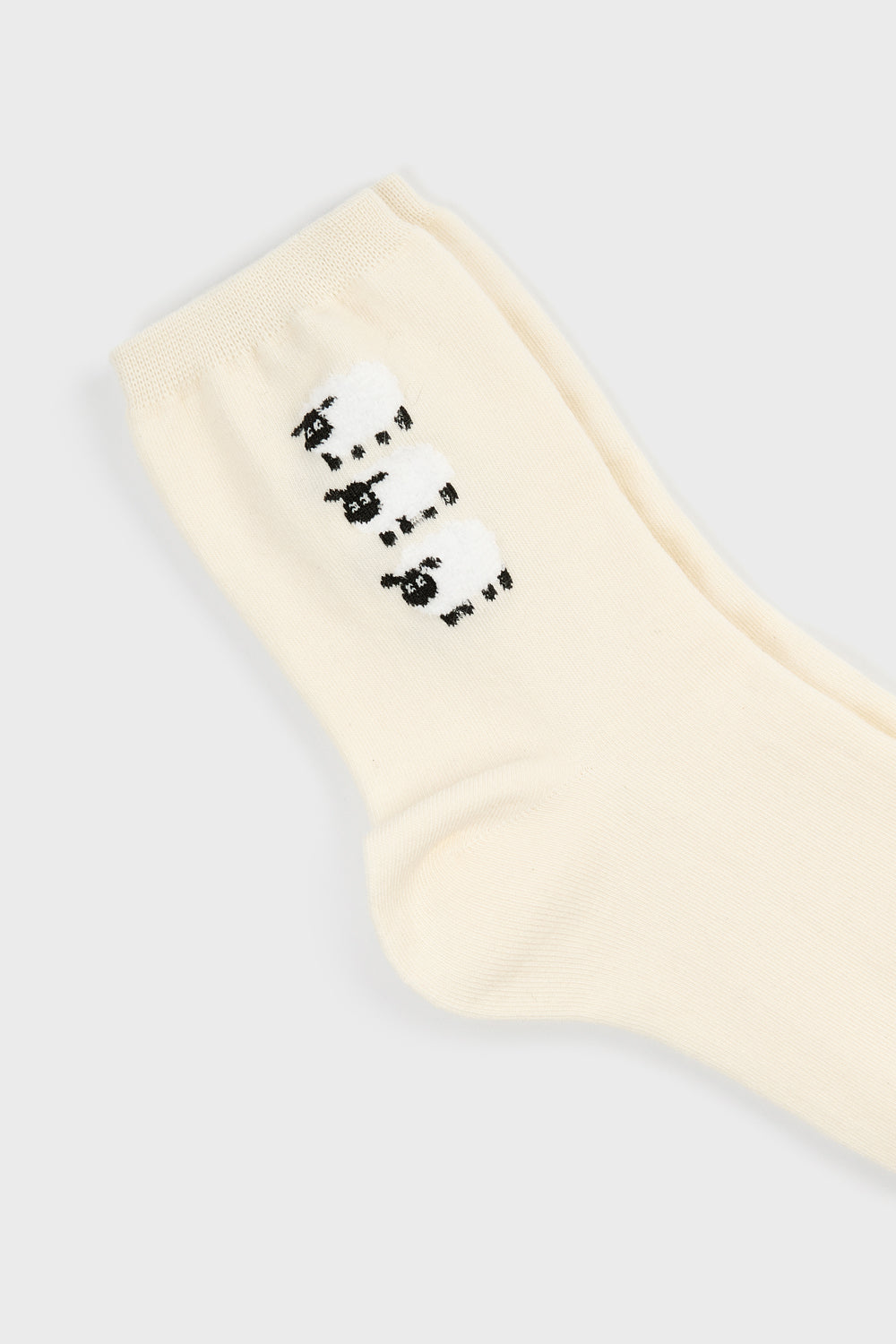 Cream triple sheep socks_4