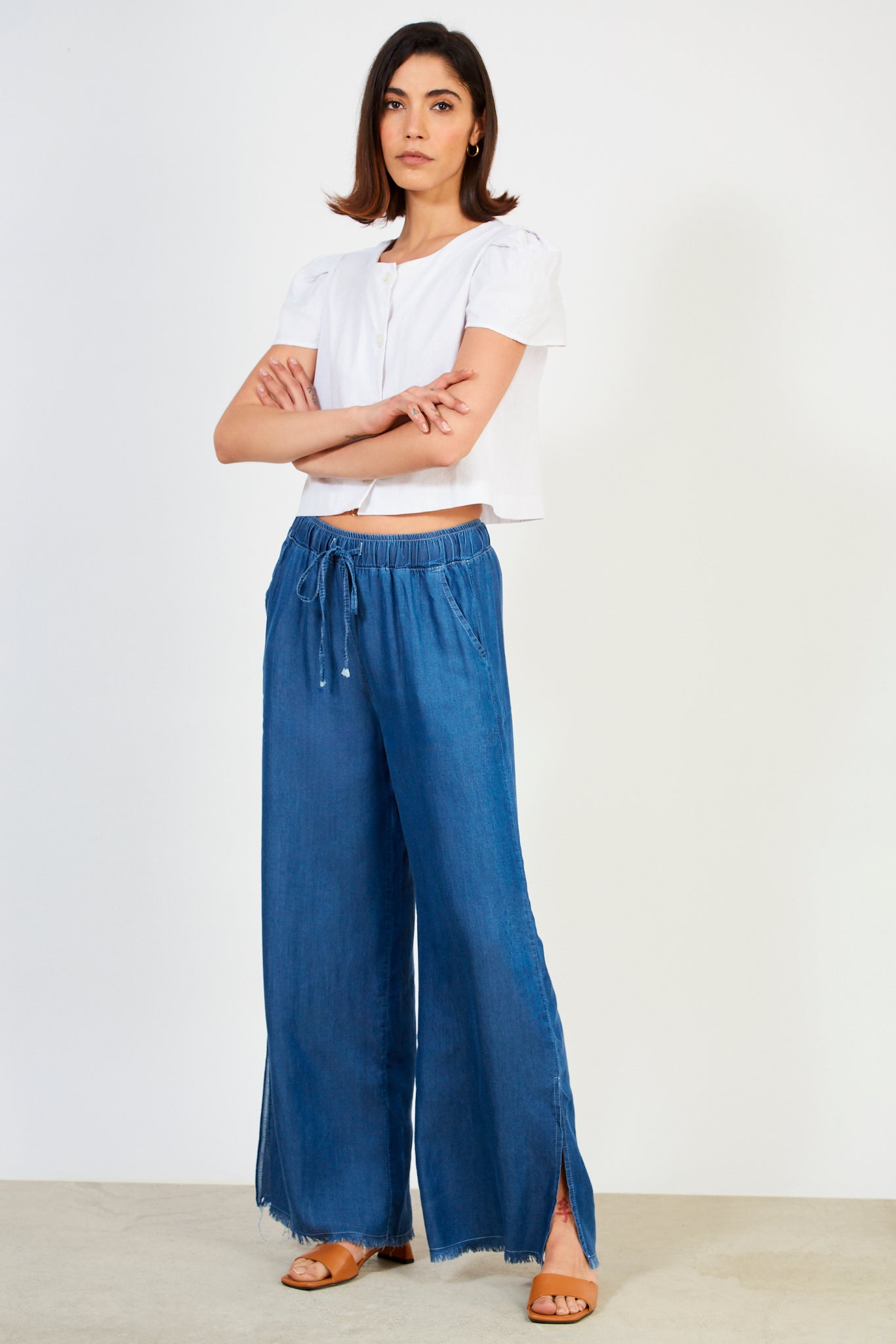 Dark blue denim frayed hem wide leg trousers_5