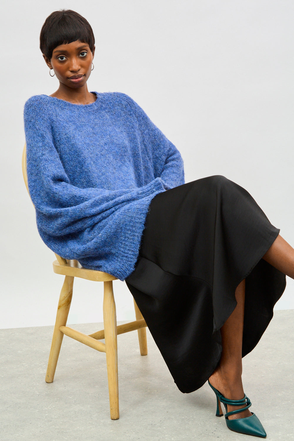 Deep blue speckled wool blend crew neck jumper_5