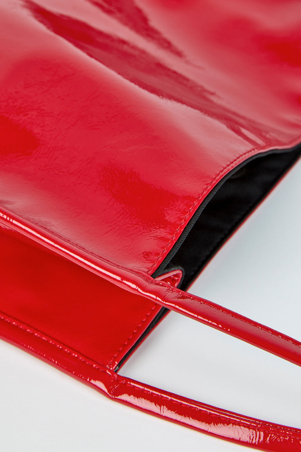 Deep red high shine PVC tote bag_4
