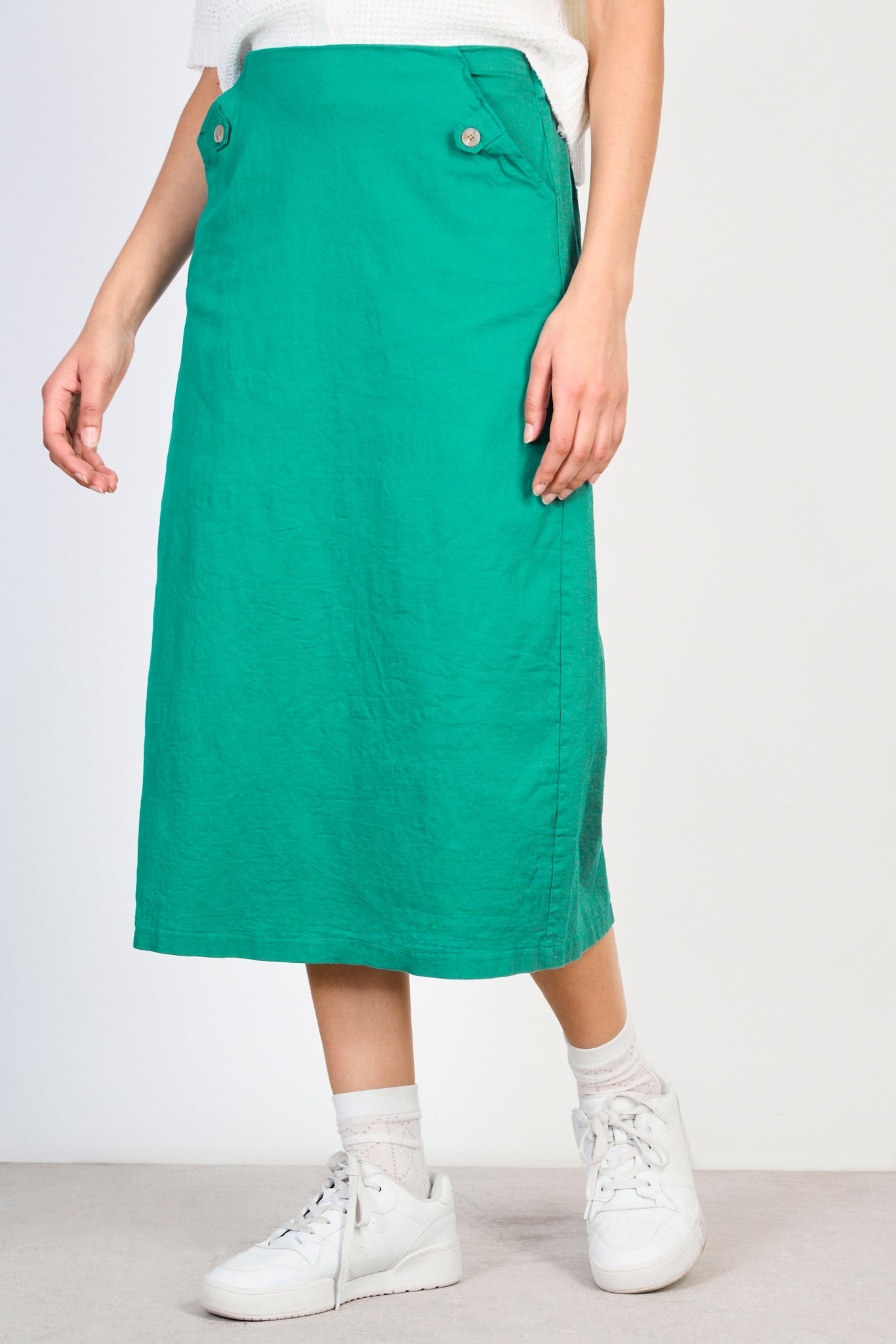 Emerald green white contrast stitch skirt_1