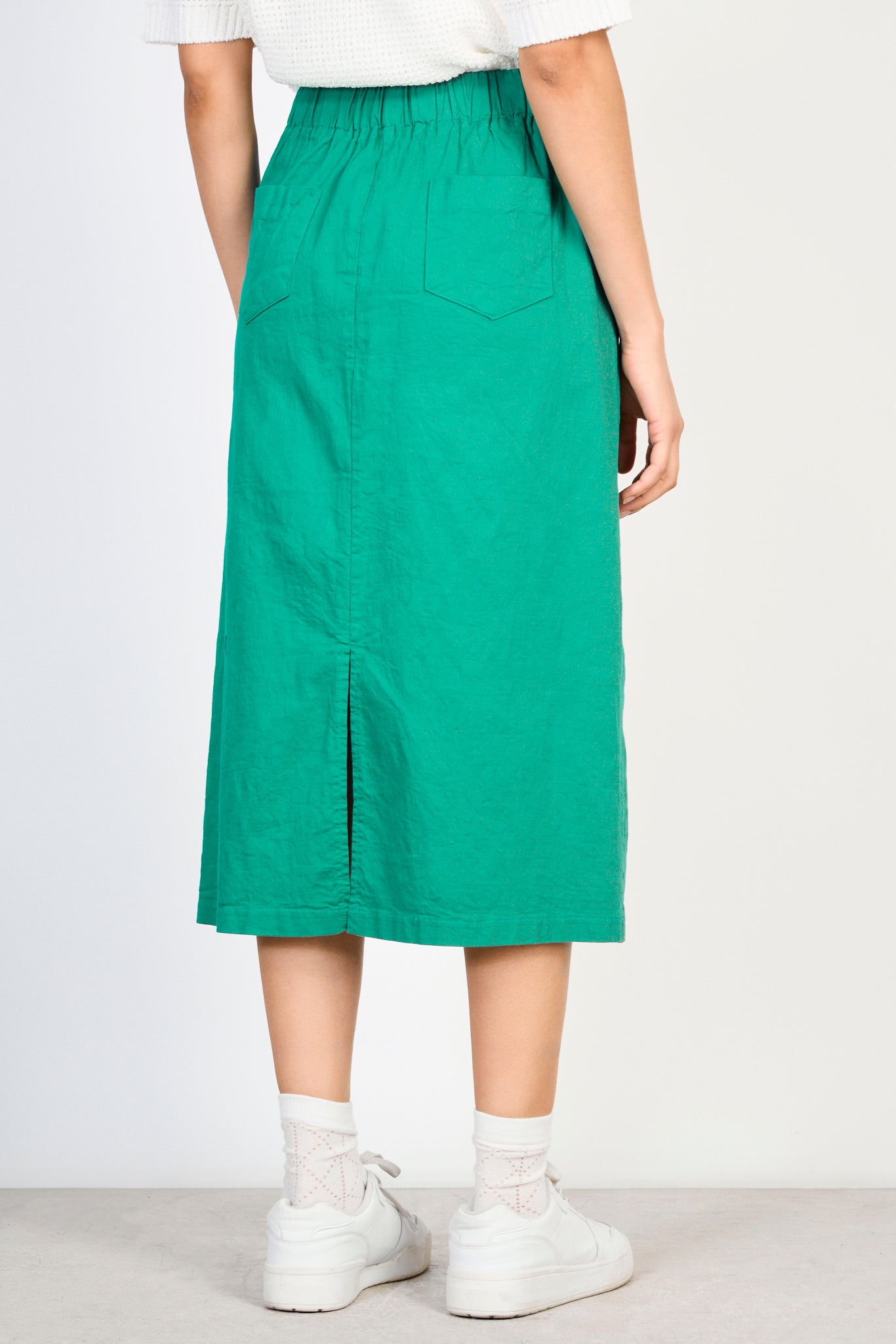 Emerald green white contrast stitch skirt_2
