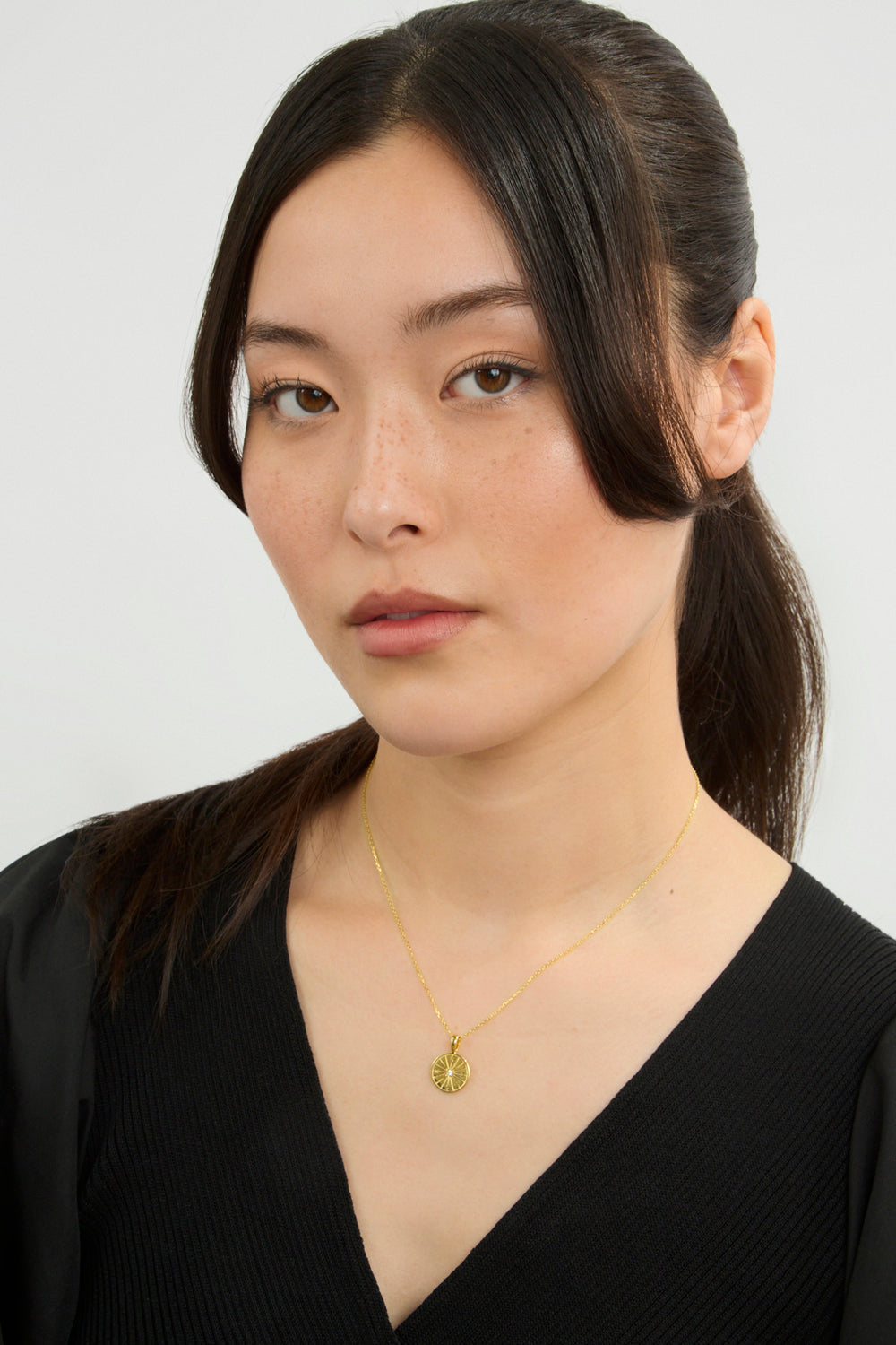 Gold diamante compass pendant necklace_2