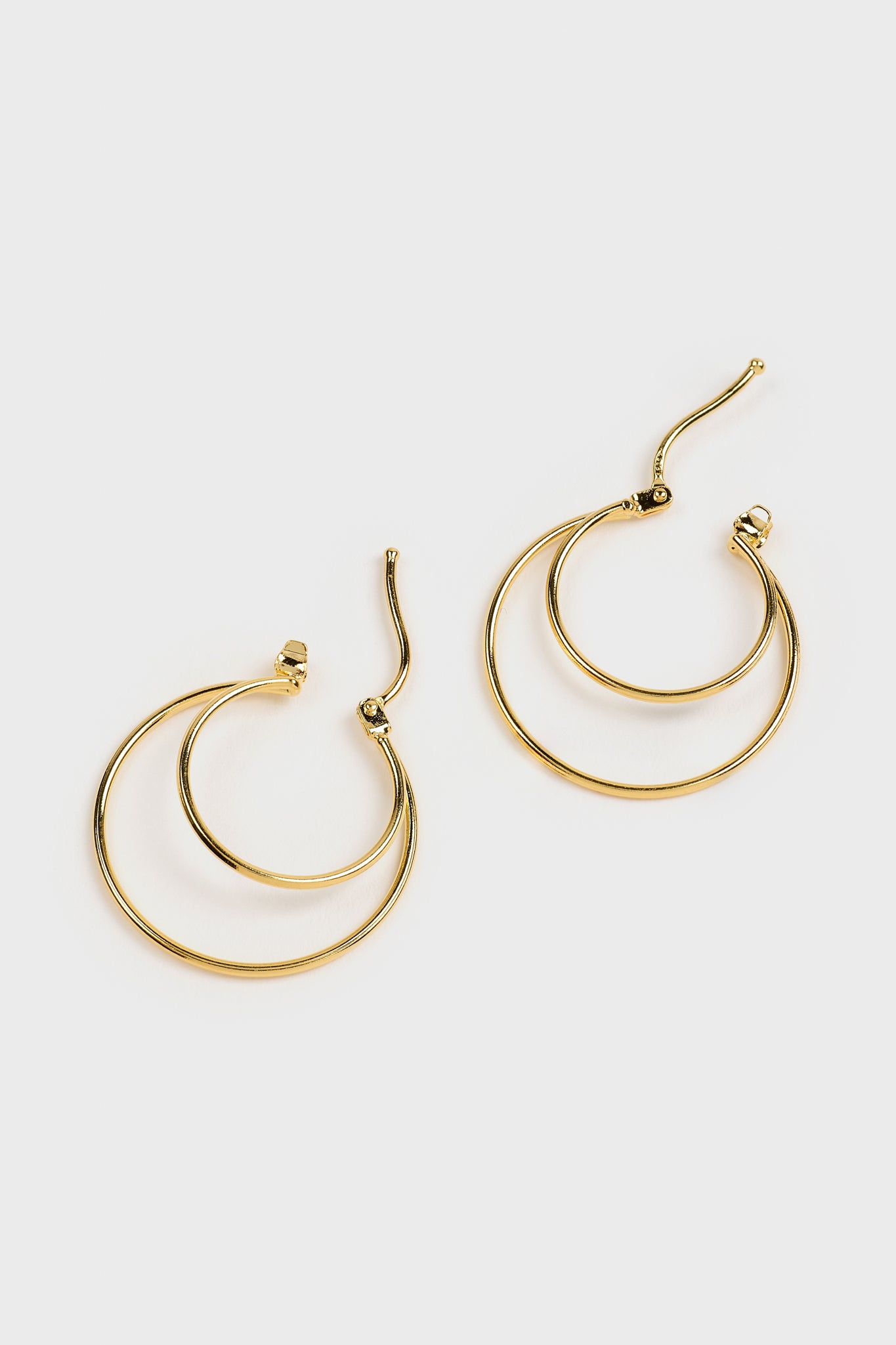 Gold double hoop earring_4