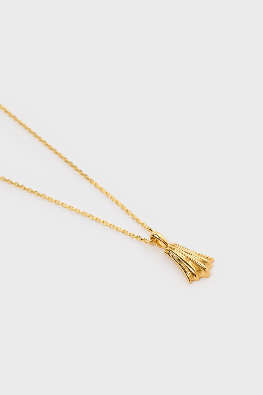 Gold layered fan necklace_3