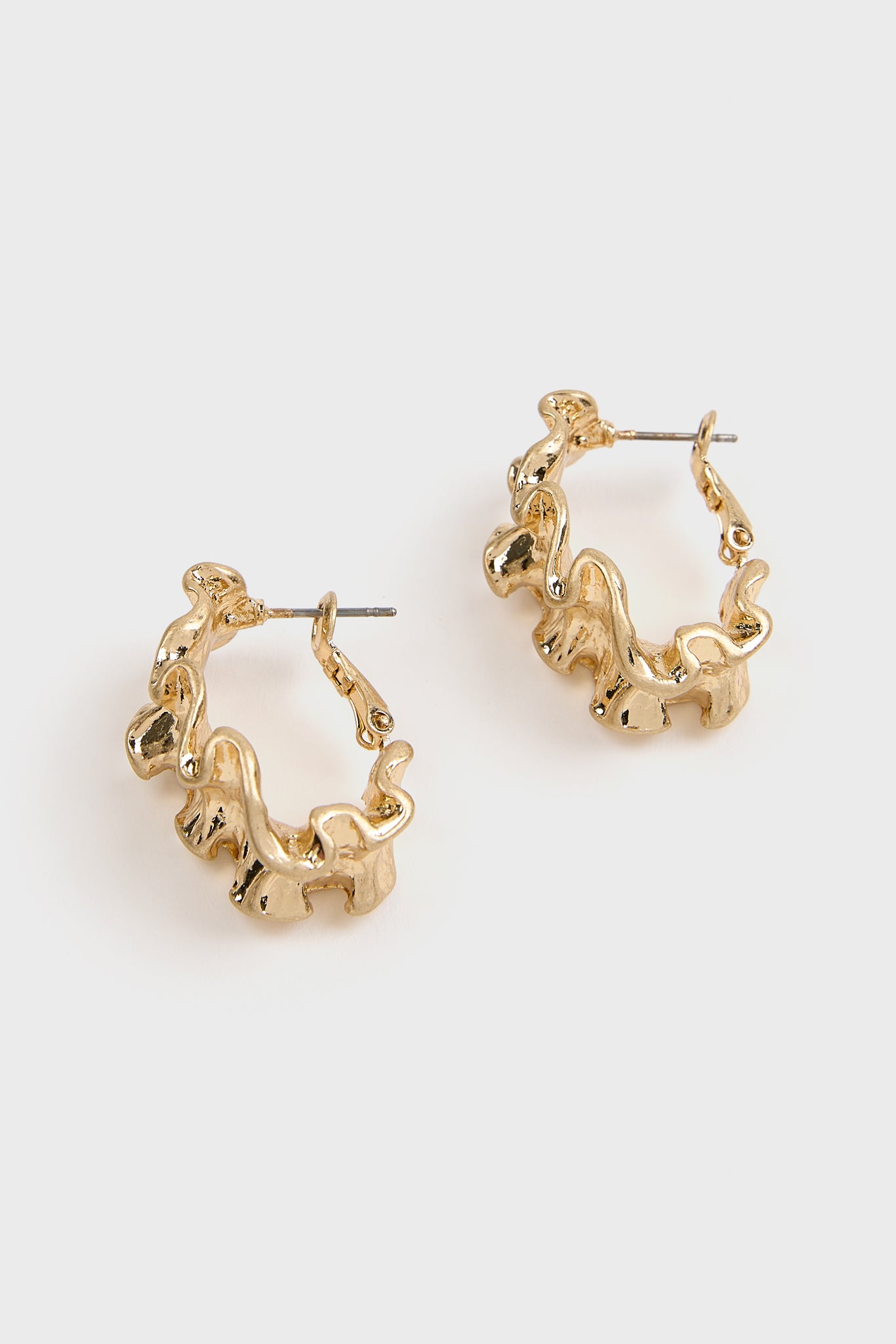 Gold scrunched metal earrings_2