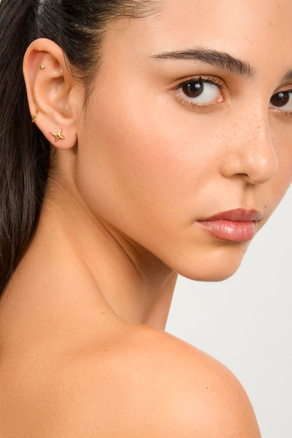 Gold thick sparkle cross stud earrings_2