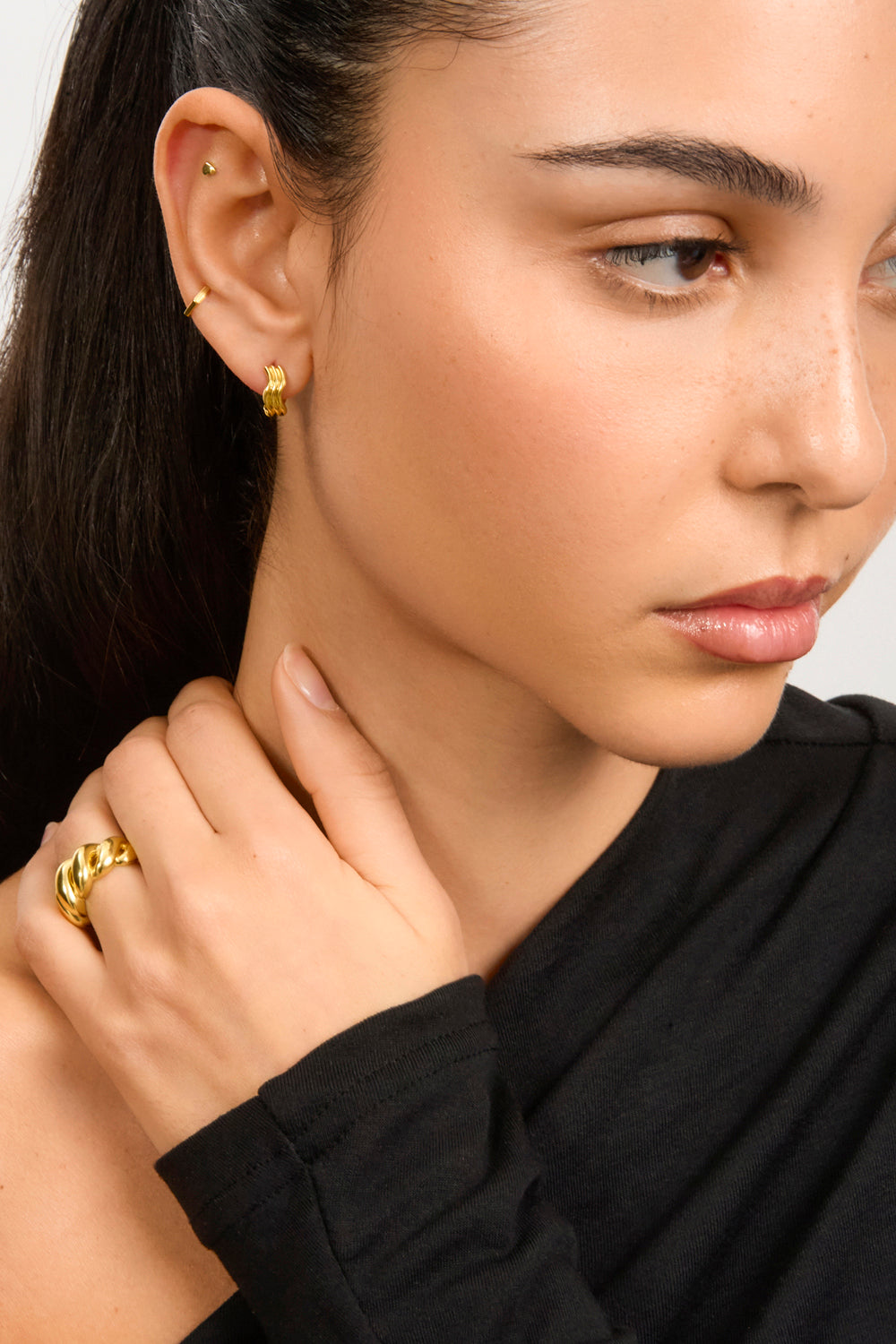 Gold triple wave earrings_1