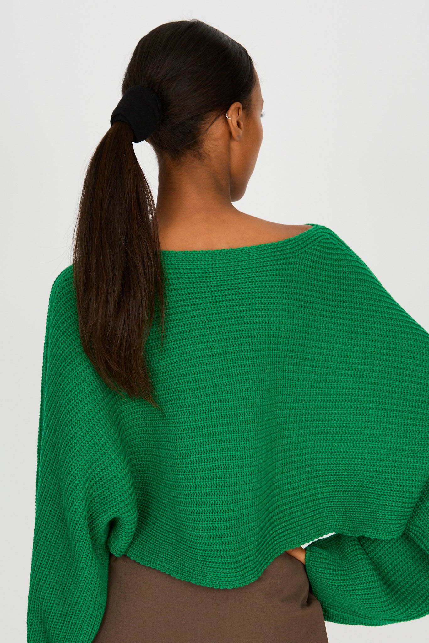 Green horizontal rib boat neck jumper_2