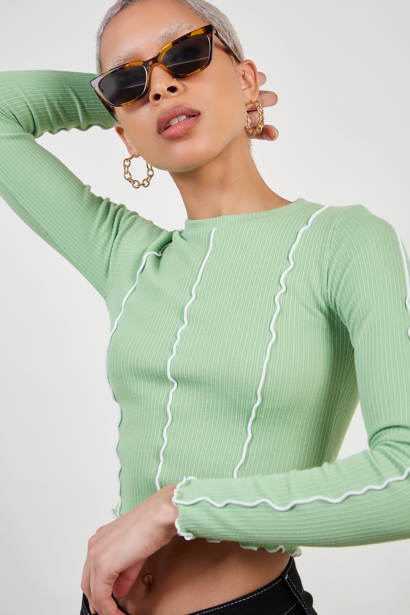 Green and white trim top_2