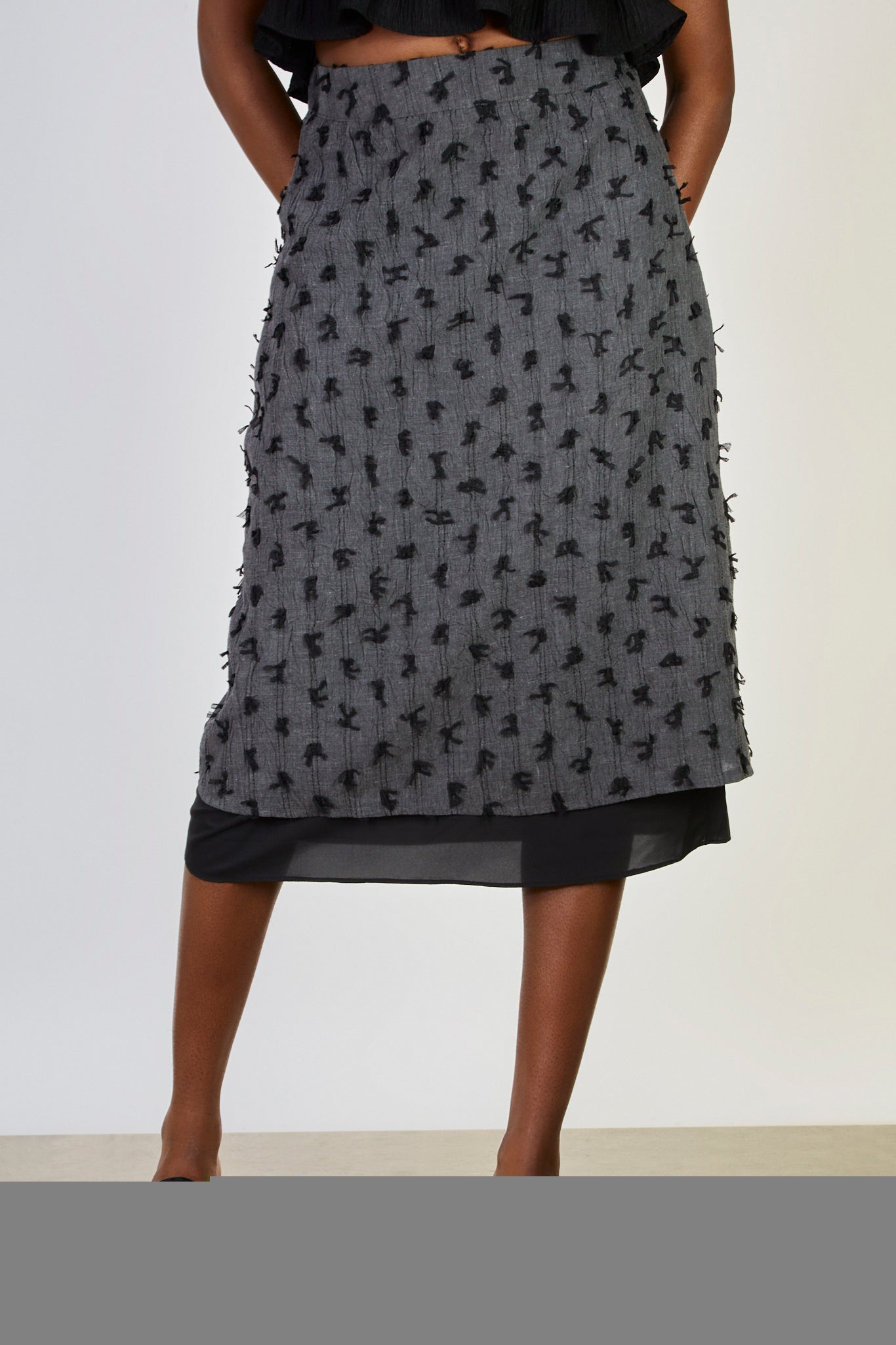 Grey and black ribbon motif skirt_1