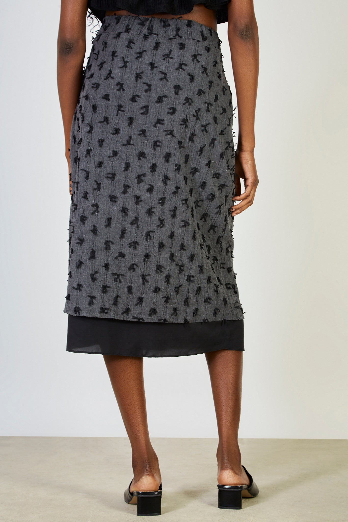 Grey and black ribbon motif skirt_2