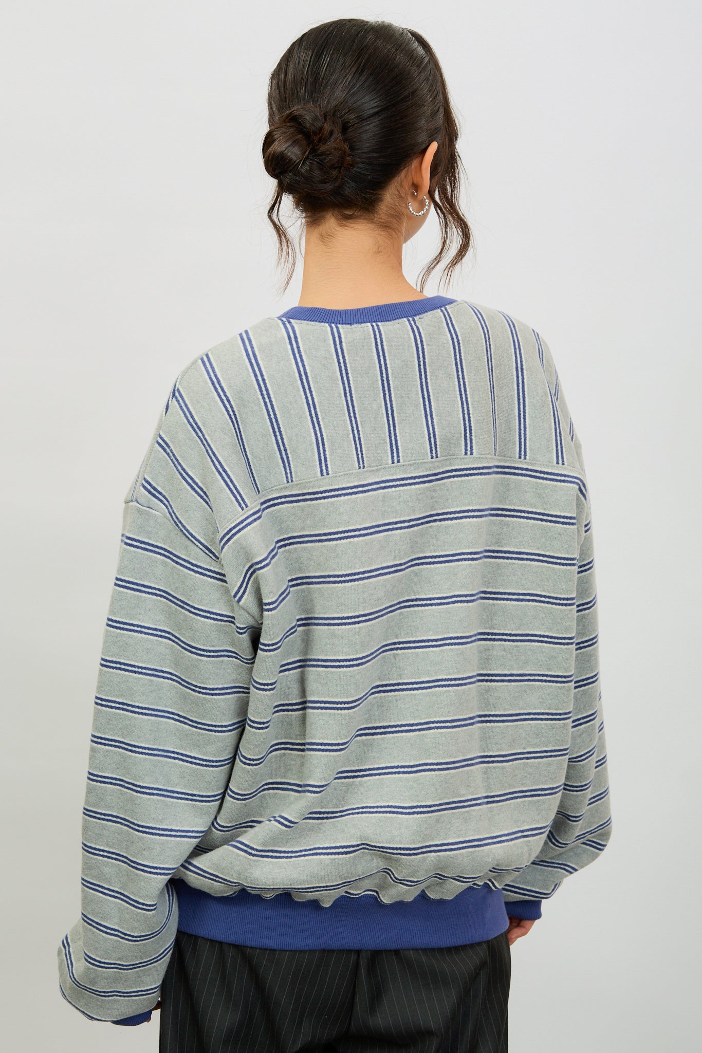 Grey and navy thin multi striped sweatshirt_2