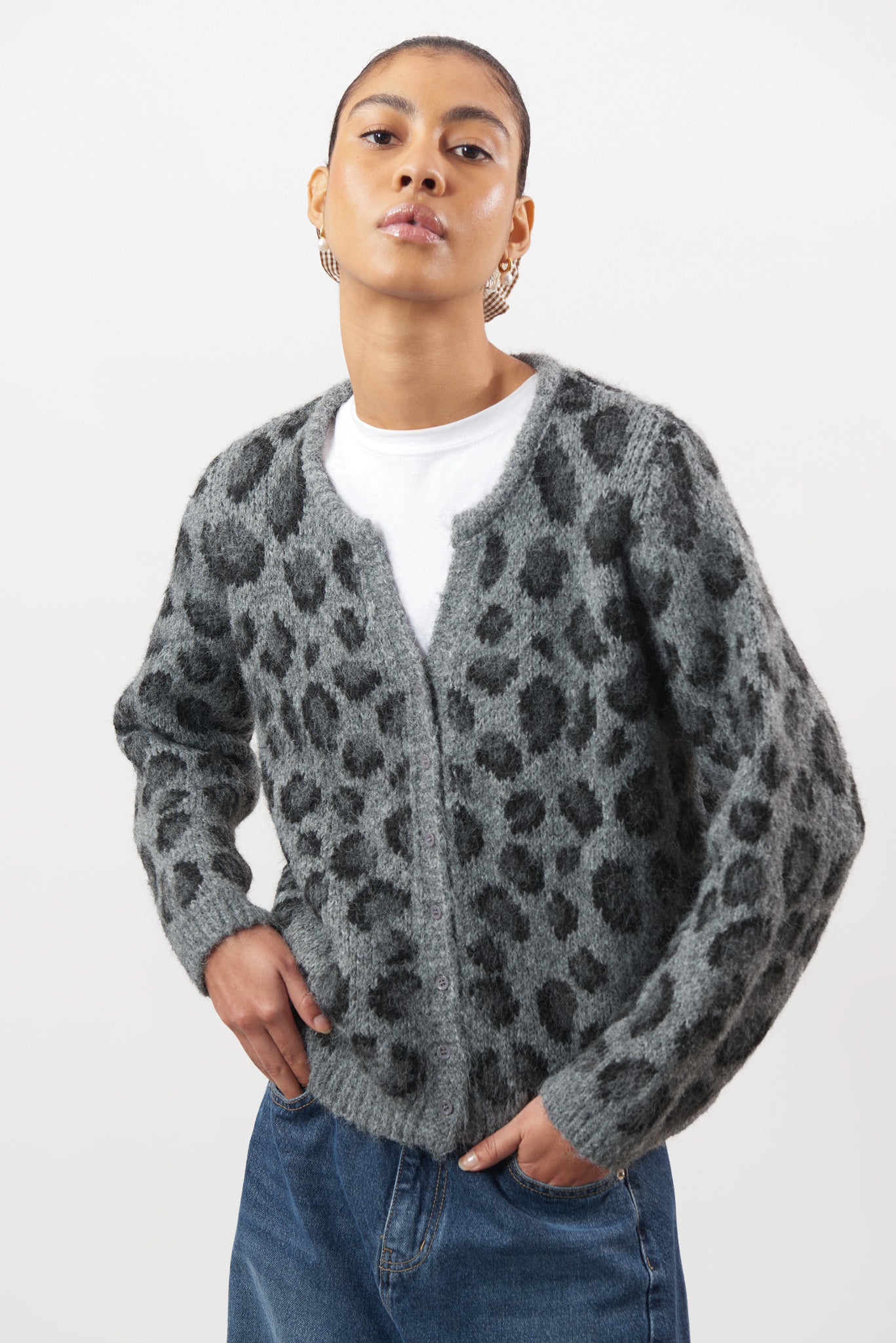 Grey leopard fuzzy wool blend cardigan_1