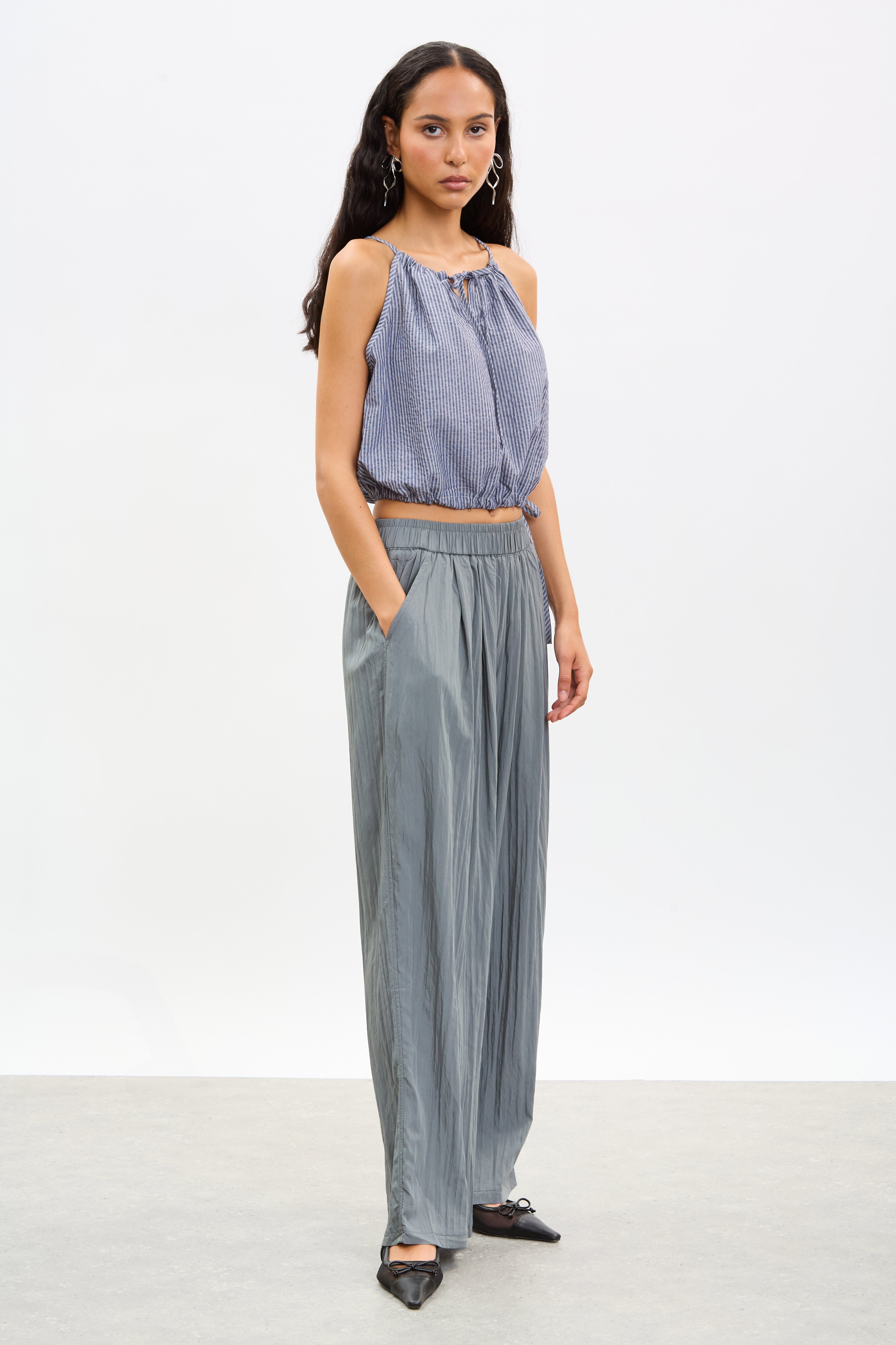 Grey satin touch wide leg trousers_4