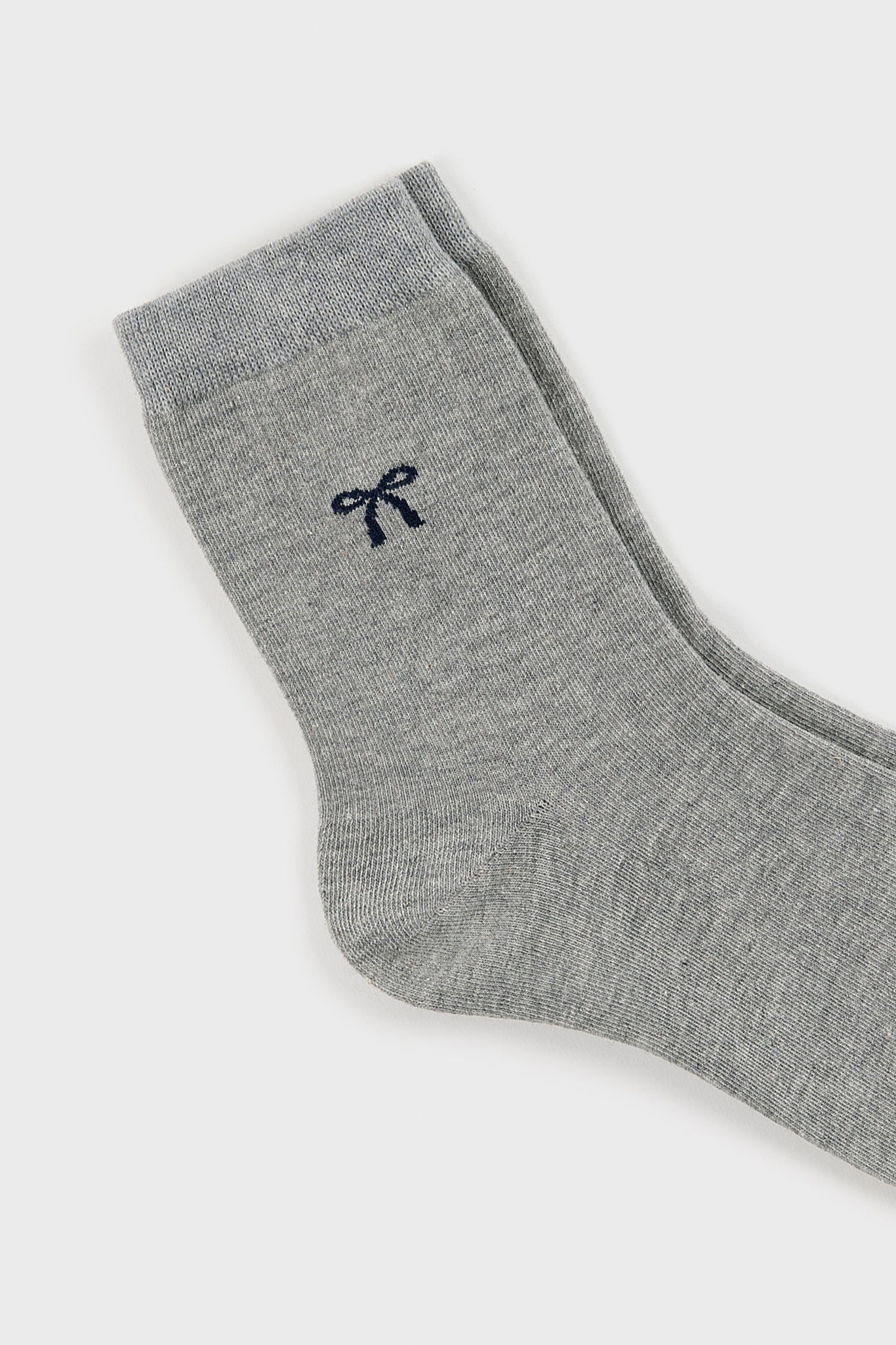 Grey single black ribbon ribbed socks_2