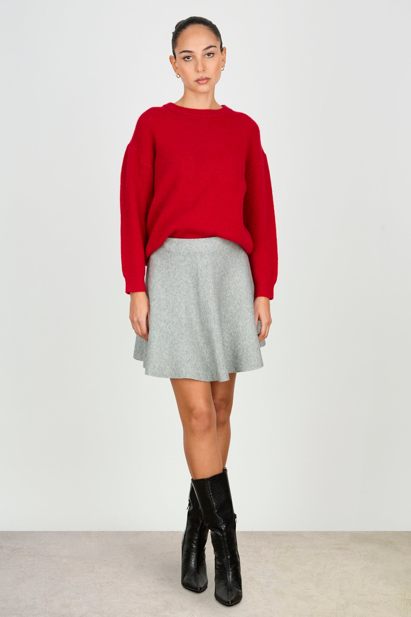 Grey smooth shaped knit mini skirt_4
